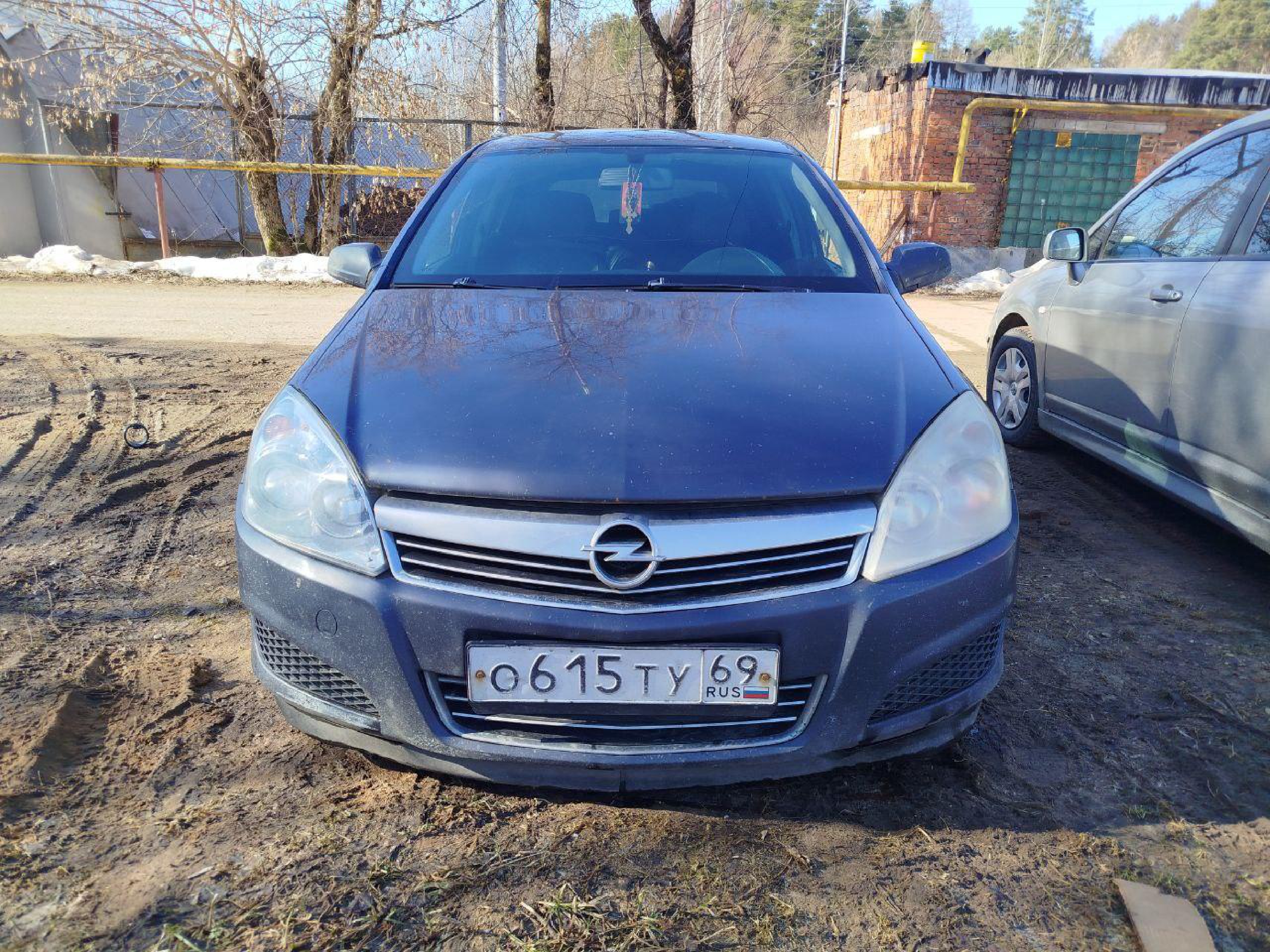 Автомобиль марки OPEL модели Astra, 2007 г.в., VIN-номер: W0L0AHL4872223994