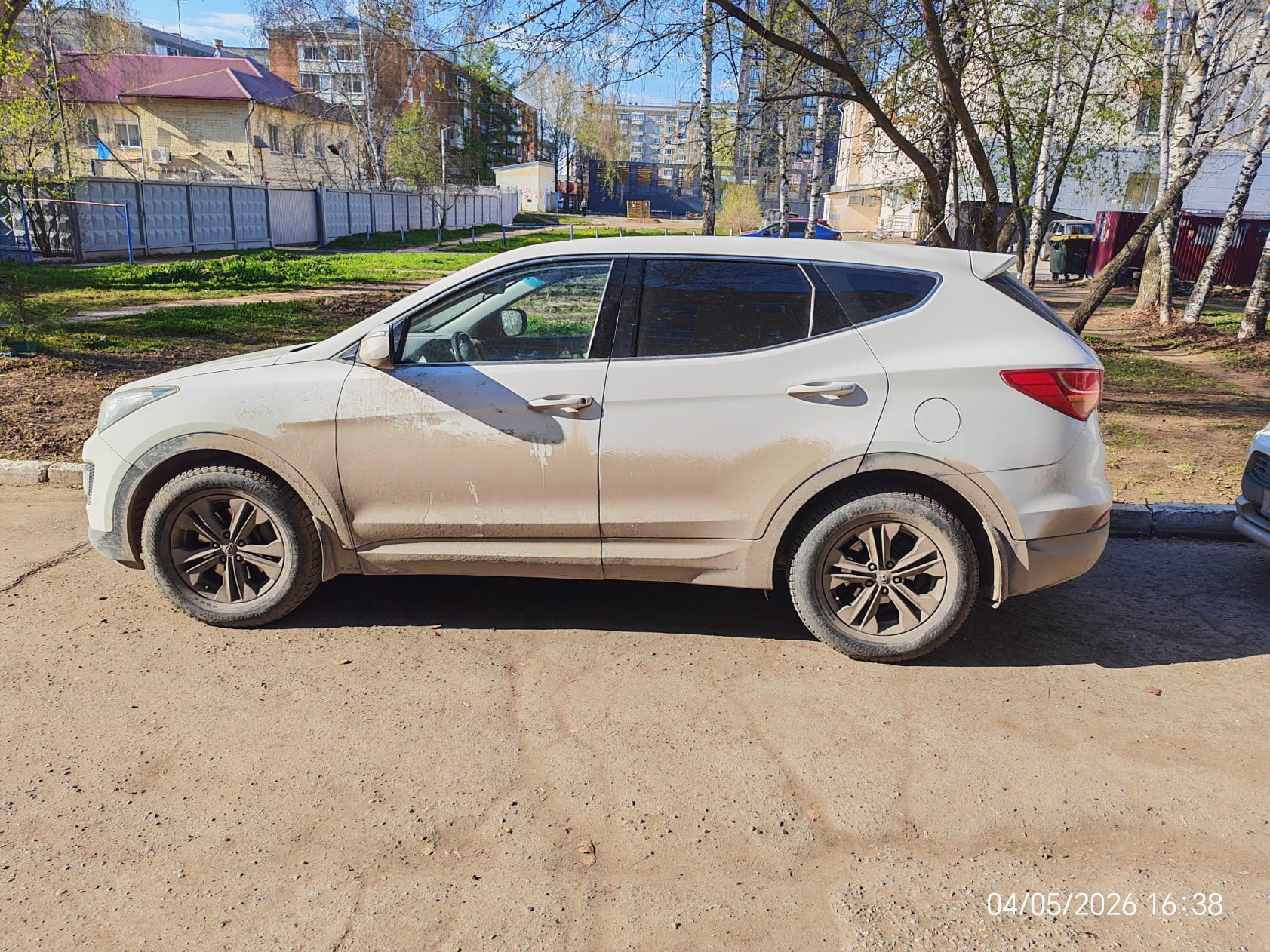 Легковой автомобиль марки: HYUNDAI, модели: Santa-Fe, год выпуска: 2013 г., идентификационный номер (VIN): KMHST81CDDU151435