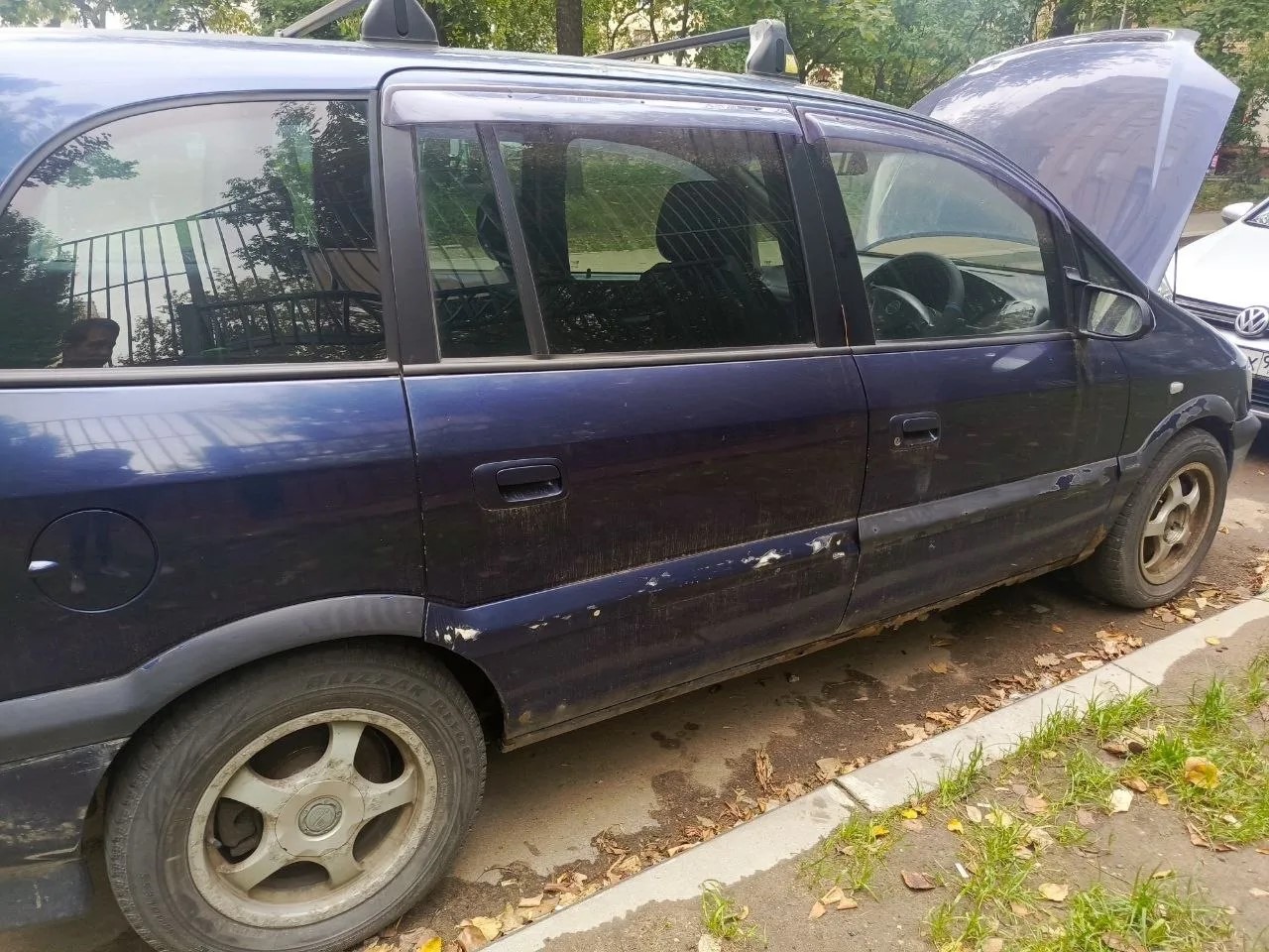 Автомобиль марки SUBARU модель TRAVIQ 2001 г.в. VIN-номер W0L0TGF752H013935. Является предметом залога ПАО "СОВКОМБАНК" (ИНН: 4401116480)