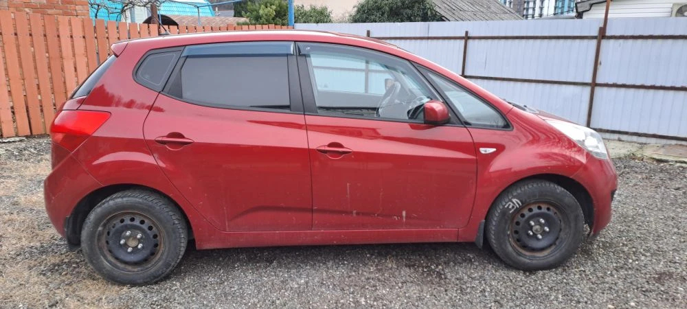 Автомобиль марки KIA модель Venga 2012 г.в. VIN-номер XWEEH812AC0000133, является предметом залога ПАО "СОВКОМБАНК"