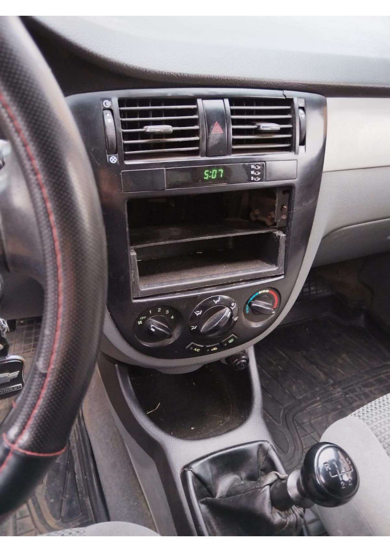 Легковой автомобиль марка: CHEVROLET, модель: КЛАН (J200, Chevrolet Lacetti), год выпуска: 2010г., идентификационный номер (VIN): XUUNF197JAC005211