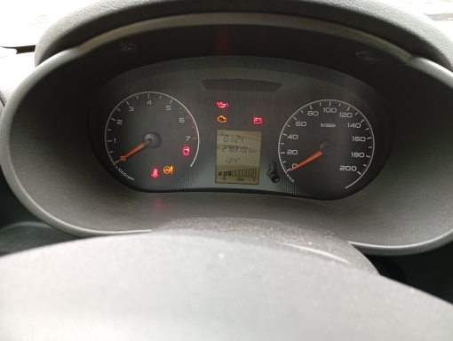 автомобиль марки LADA модель Granta 2014г.в., VIN-номер ХТA2019010Е0288619 является предметом залога ПАО "Совкомбанк"