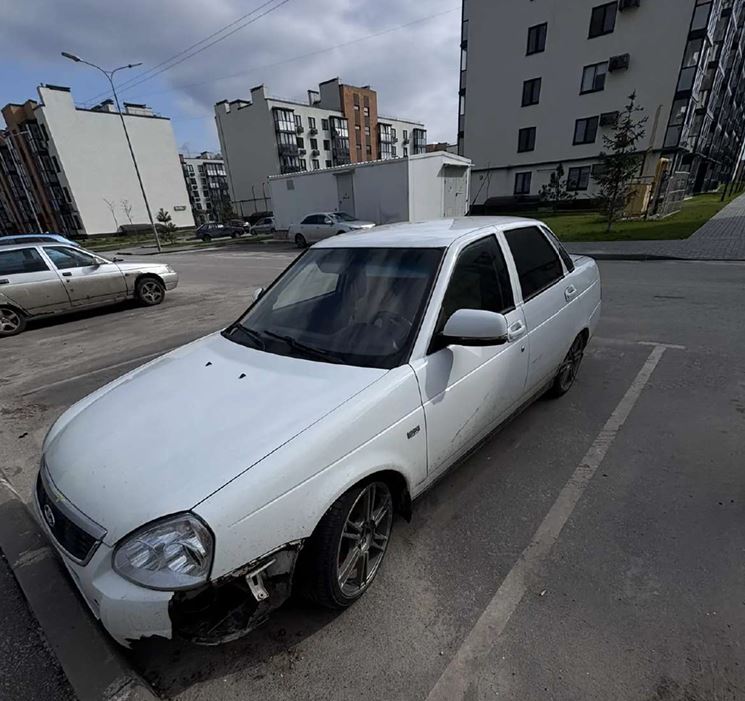 Автомобиль марки LADA модель 217030 2009 г.в. VIN-номер XTA21703090202514