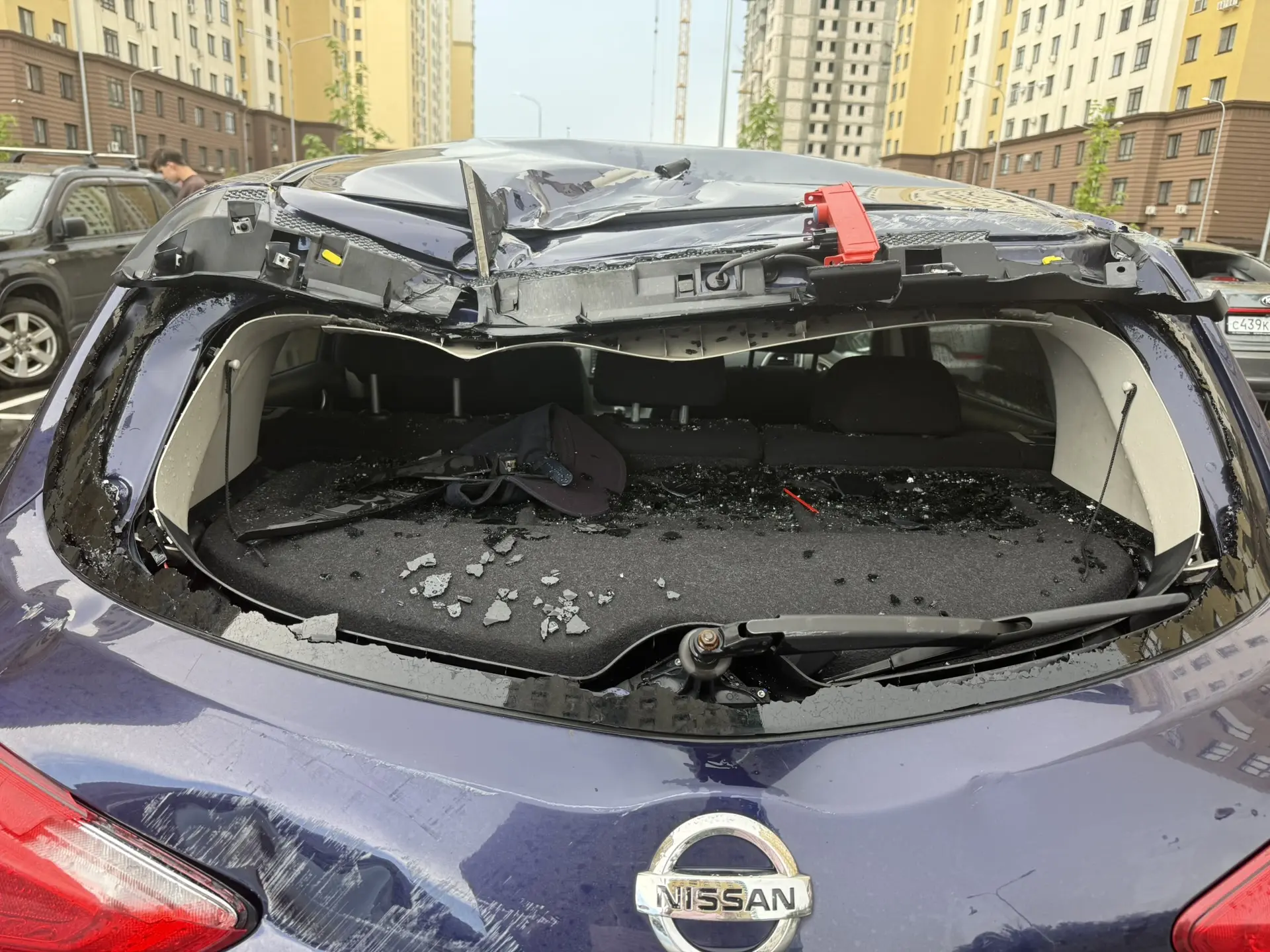Автомобиль марки NISSAN модель Tiida 2015 г.в. VIN-номер Z8NFEAC1352464035