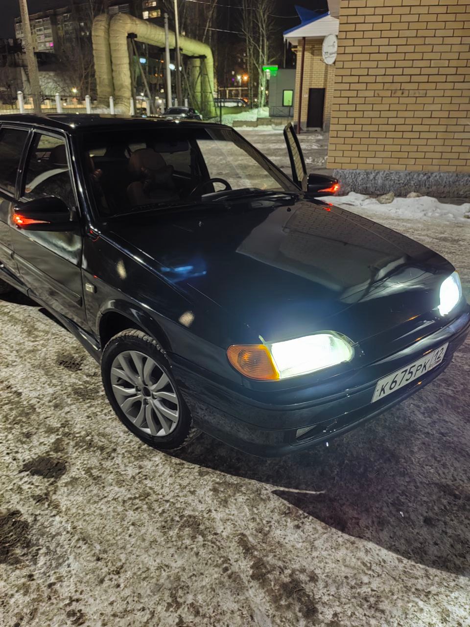 Автомобиль марки ВАЗ модель 2114, 21140 2013 г.в. VIN-номер XTA211440D5211205
