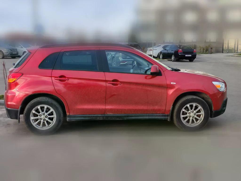 Автомобиль марки MITSUBISHI модель ASX 2011 г.в. VIN-номер JMBXTGA3WBZ006110