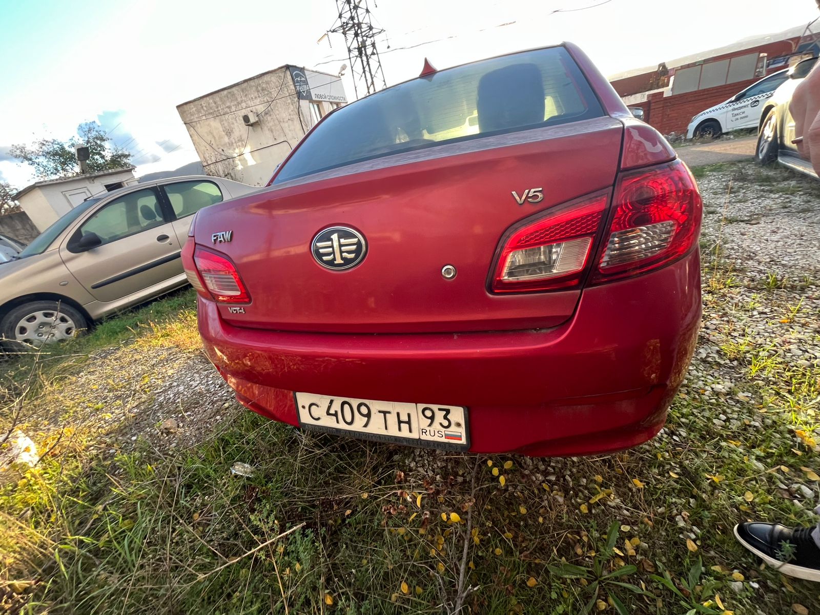Автомобиль марки FAW модель V5 2013 г.в. VIN LFP73ACC1D5B29362, ГРЗ С409ТН93