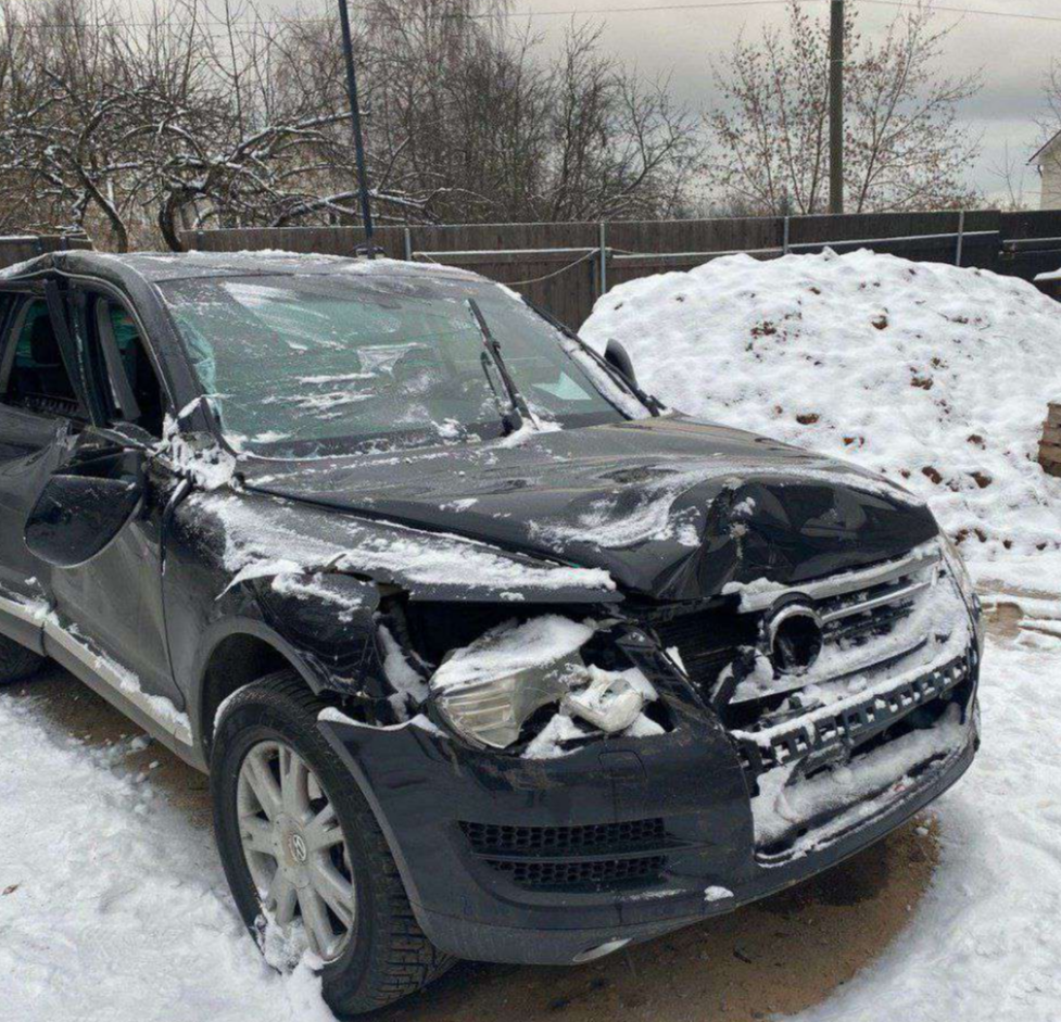 Легковой автомобиль марки: VOLKSWAGEN, модель: Touareg 2.5 R5 TDI, год выпуска: 2008 г., кузов №: WVGZZZ7LZ8D065396, идентификационный номер (VIN): WVGZZZ7LZ8D065396 (Залог в пользу ПАО "Совкомбанк").