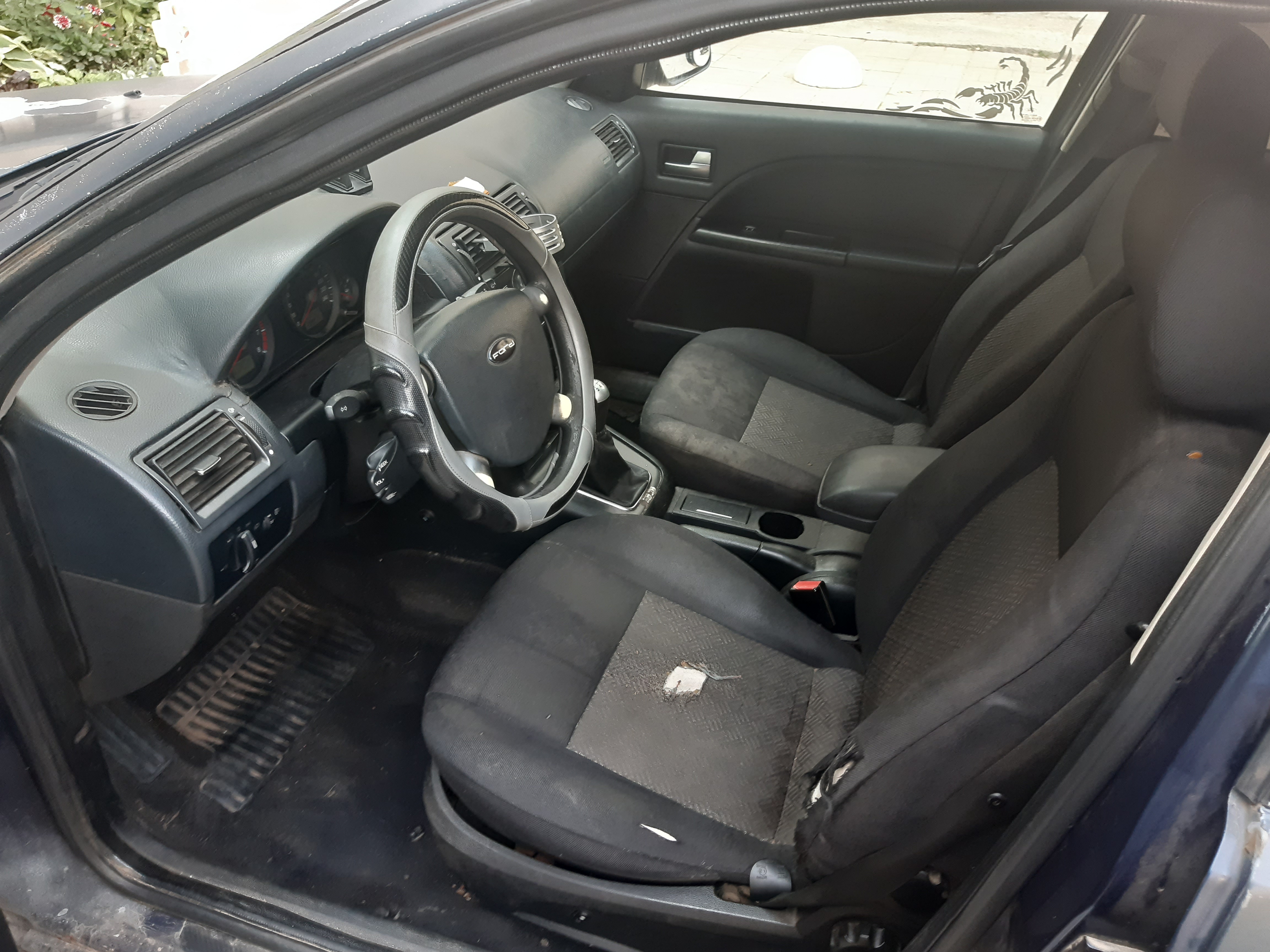 Автомобиль марки FORD модель MONDEO, 2004 года выпуска, VIN-номер WF04XXGBB44C75826