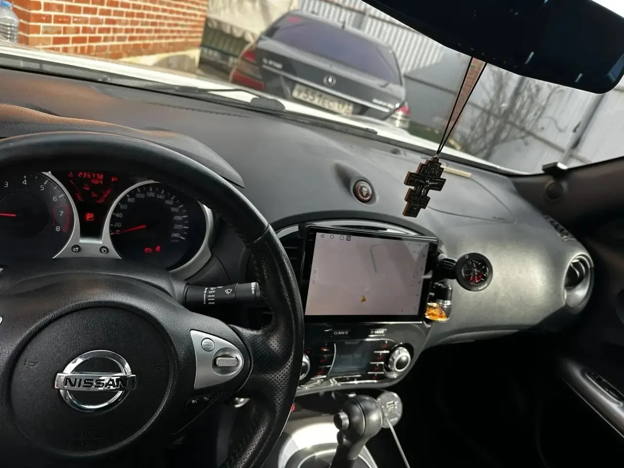 Автомобиль марки NISSAN модель Juke 2012 г.в. VIN-номер SJNFBAF15U6217920