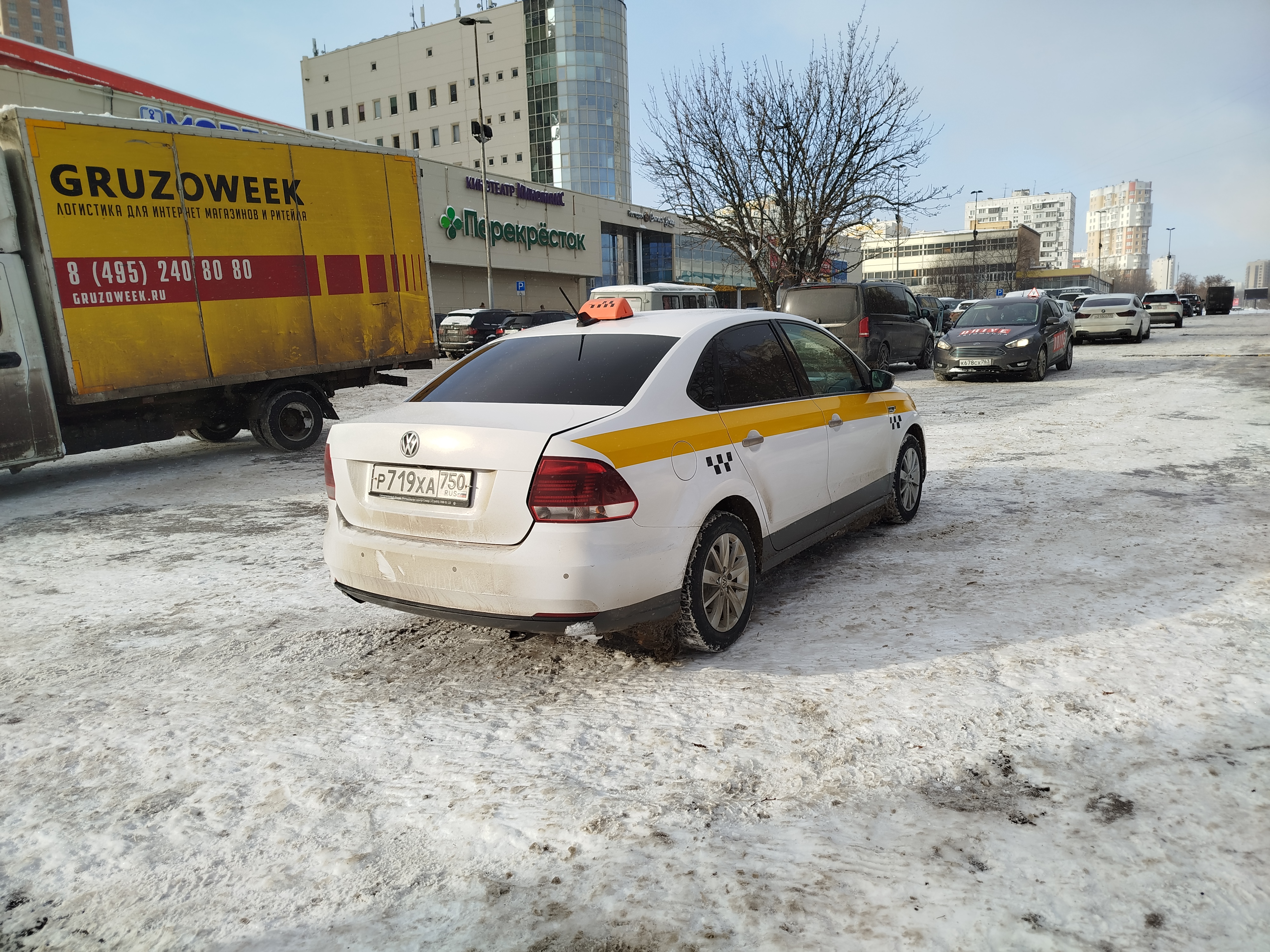 Легковой автомобиль марки VOLKSWAGEN POLO, год выпуска – 2019, VIN: XW8ZZZ61ZKG057125