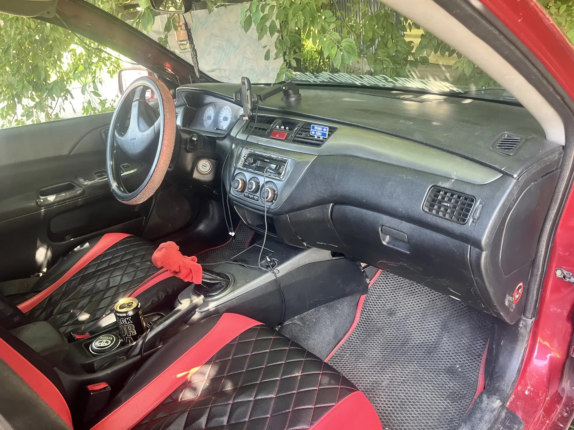 Легковой автомобиль марки: MITSUBISHI модель: Lancer 1.6. год выпуска: 2006г., идентификационный номер (VIN):JMBSNCS3A7U017102, являющееся предметом залога ПАО Совкомбанк