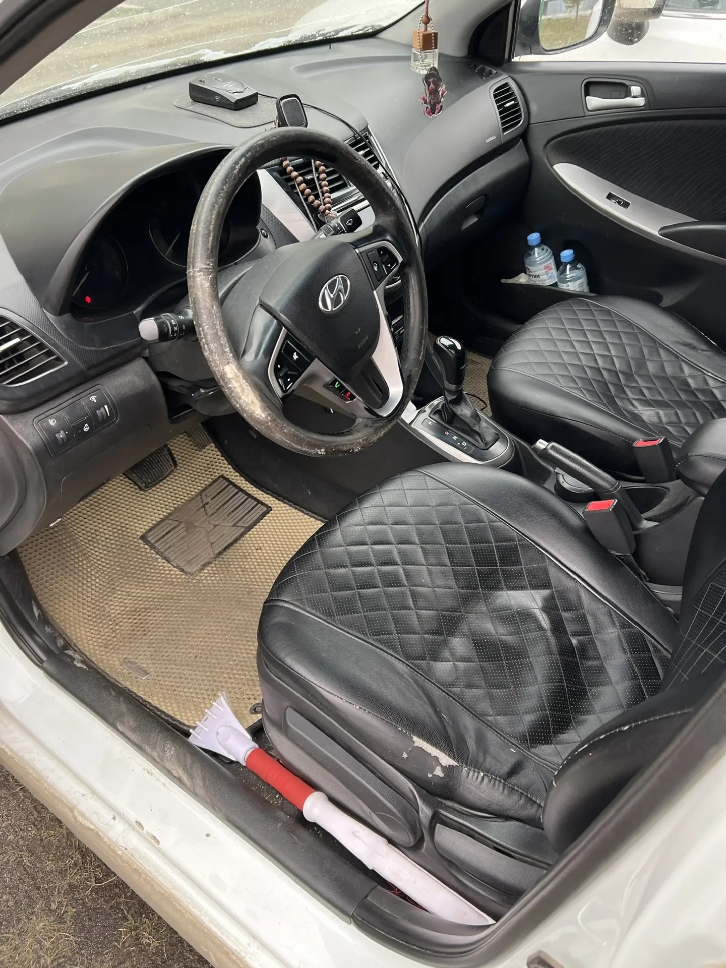 Легковой автомобиль, марка: HYUNDAI, модель: Solaris, год изготовления: 2014, VIN: Z94CU41DBFR353247