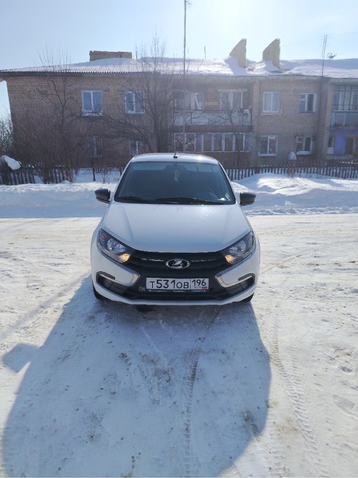 Легковой автомобиль марки: LADA, модель: Granta, год выпуска: 2024 г., идентификационный номер (VIN): XTA219040R1072636