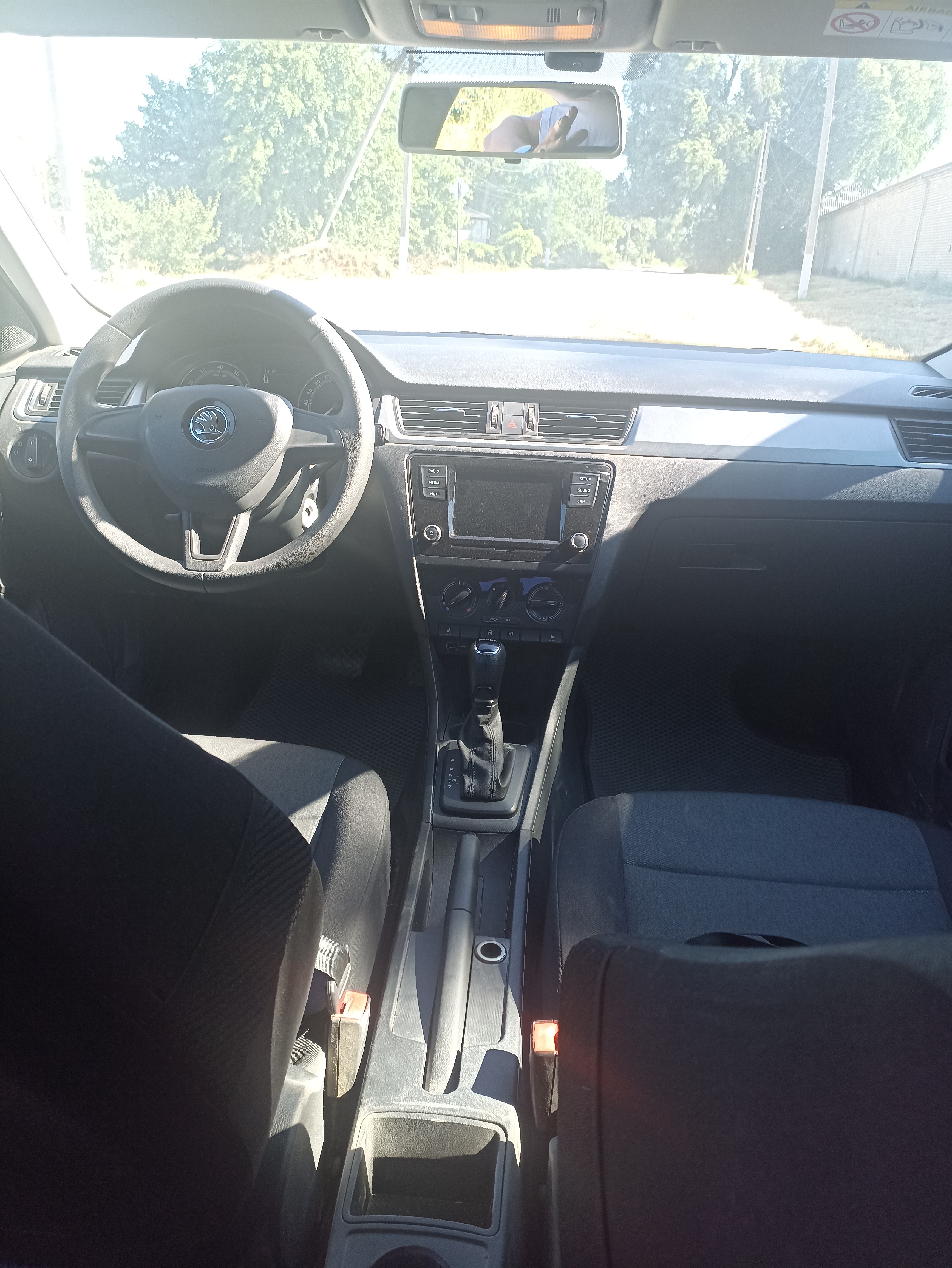 Автомобиль марки SKODA модель Rapid 2018 г.в. VIN-номер XW8AC2NH0JK139612