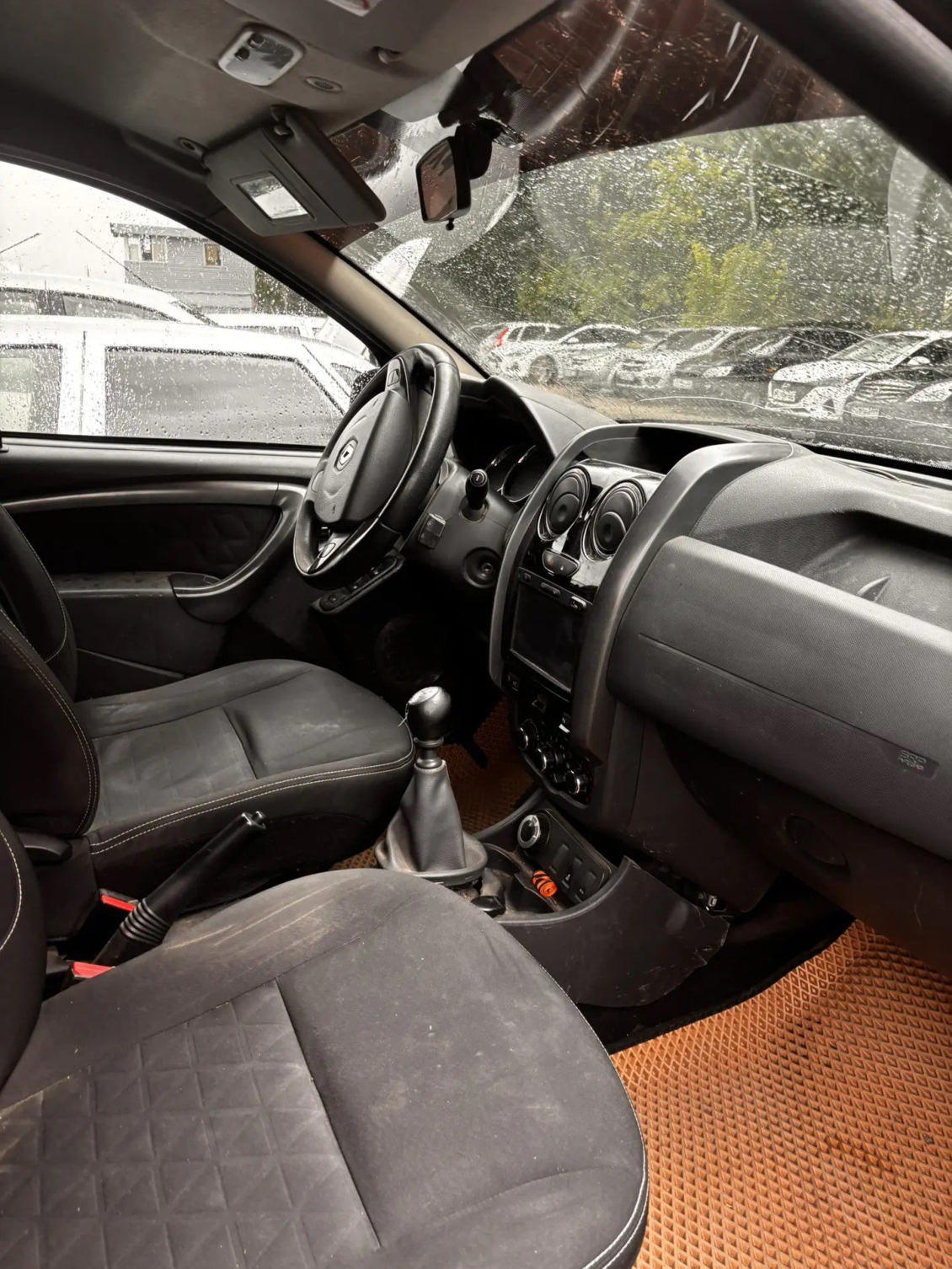 Автомобиль марки RENAULT модель Duster 2017 г.в. VIN-номер X7LHSRDDG58085348