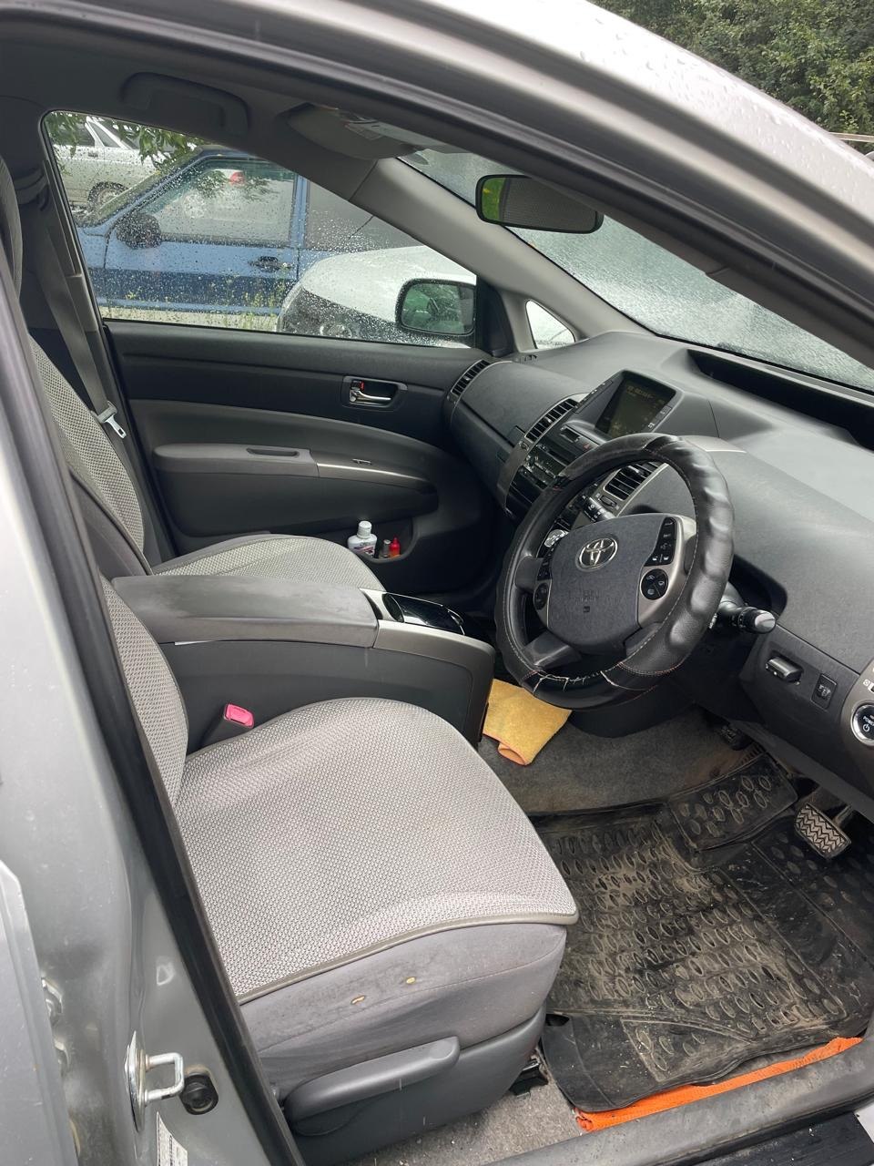 Автомобиль марки TOYOTA модель Prius 2008 г.в. номер кузова NHW20-7804502. Имущество находится в залоге у ПАО "Совкомбанк".