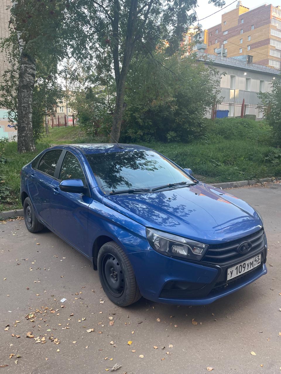 Автомобиль марки LADA модель Vesta 2021 г.в. VIN номер XTAGFL110NY590457 Залог ПАО "Совкомбанк"