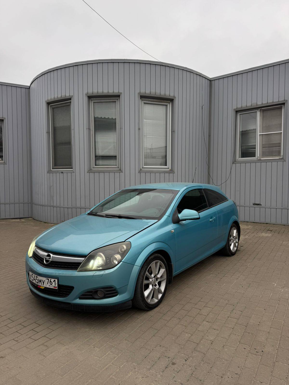 Автомобиль марки OPEL модель Astra 2010 г.в. VIN-номер XWF0AHL08A0002455