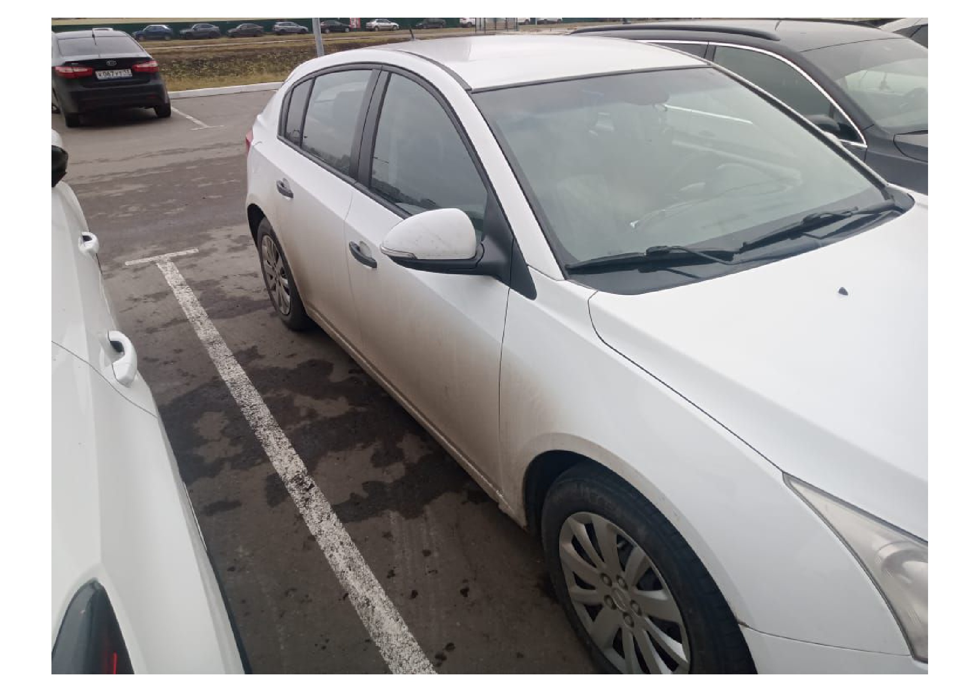 Легковой автомобиль марки: CHEVROLET KL1J, модель: Cruze, год выпуска: 2014г., кузов №: XUFJF686JE3033904, идентификационный номер (VIN): XUFJF686JE3033904