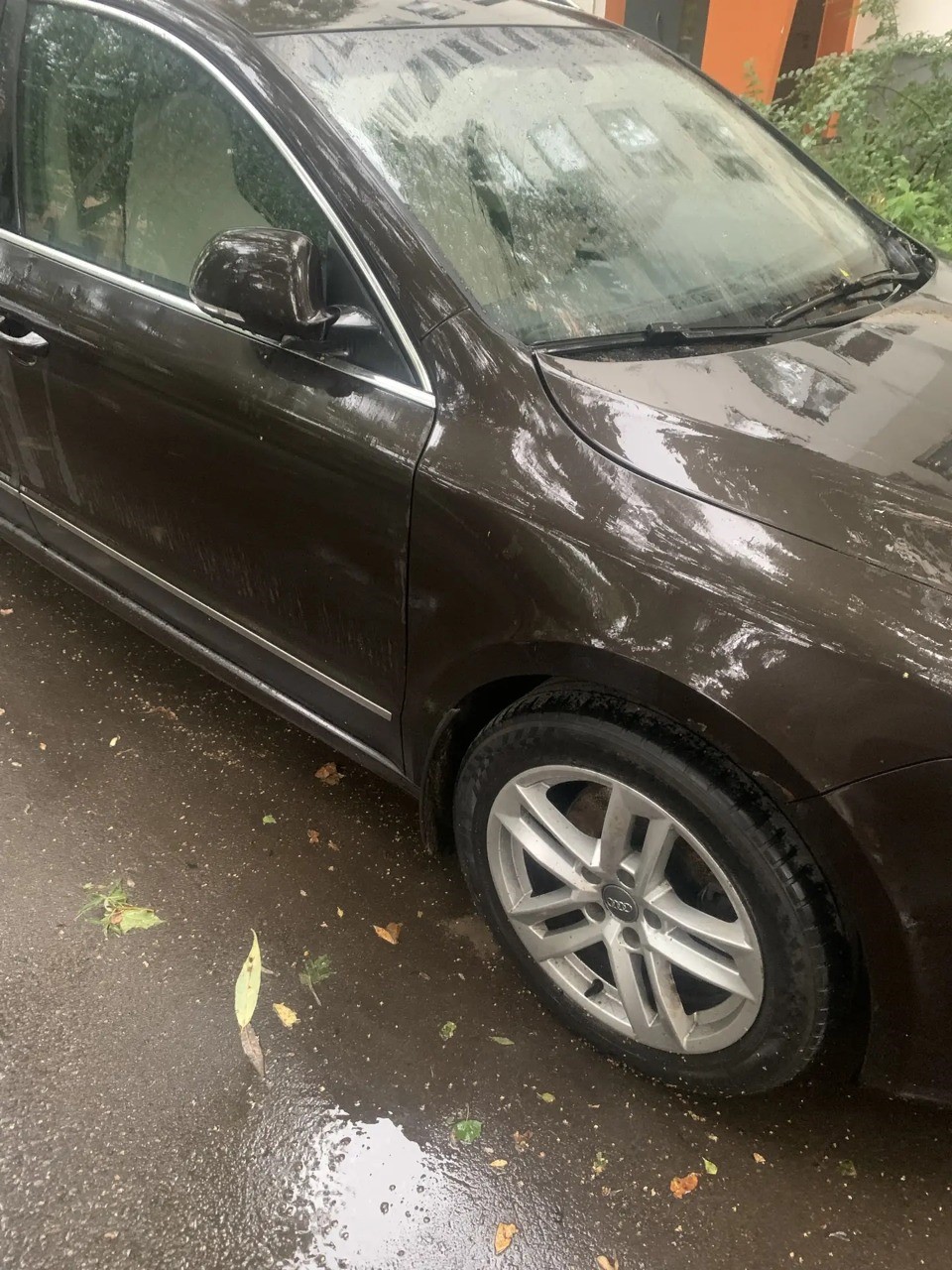 Автомобиль марки SKODA, модель Superb 2012 г.в., VIN TMBJH93T0D9011170