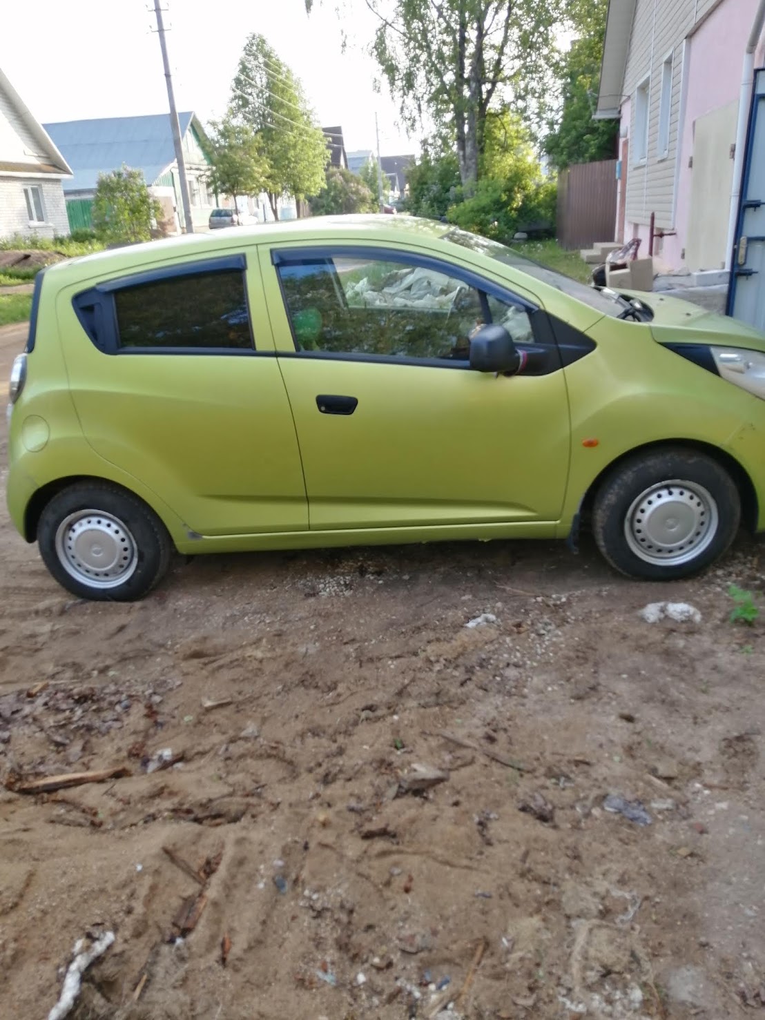 Автомобиль марки CHEVROLET модель Spark 2011 г.в. VIN-номер XWBMF481JBA544792