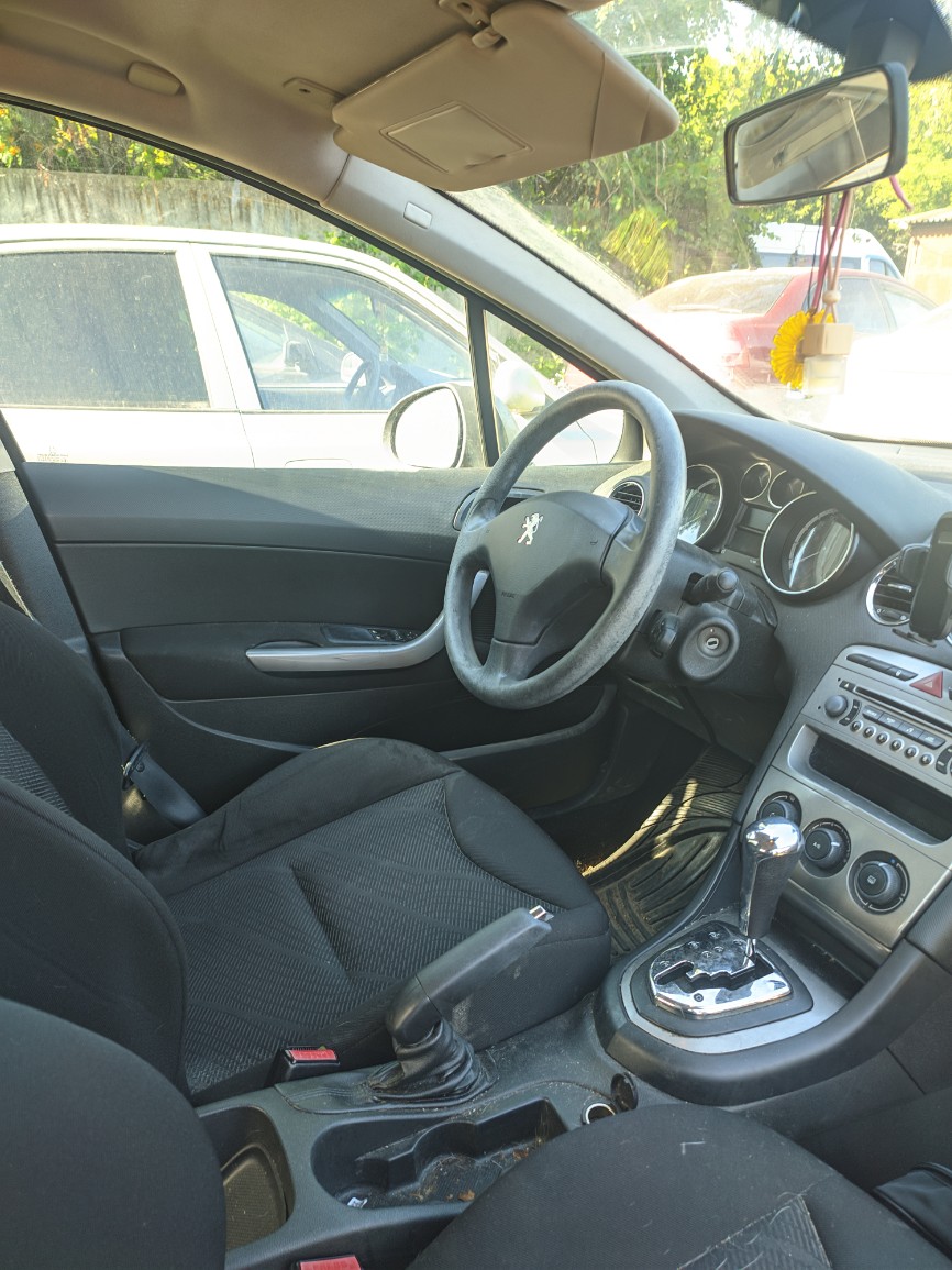 Peugeot 308 2011 г. в., г. р. з.: С 963 АХ 40, VIN: Z8T4C5FS9AM017460