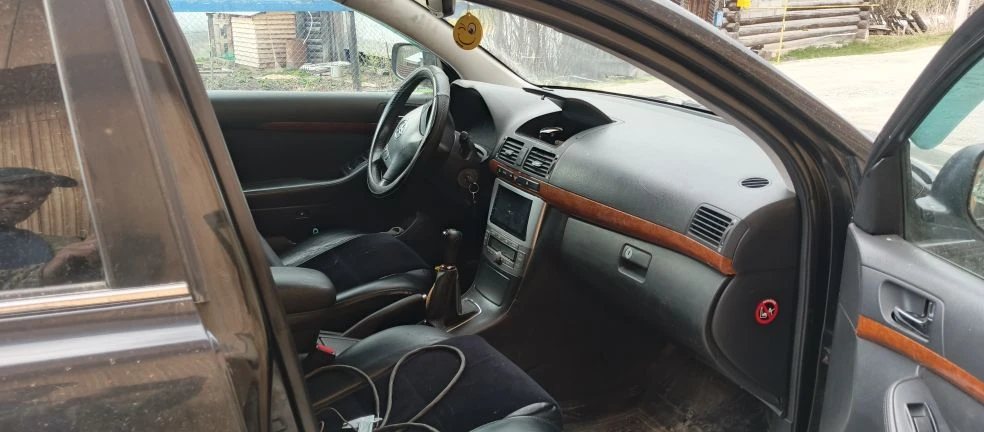 Автомобиль марки TOYOTA модель Avensis 2007 г.в. VIN-номер SB1BR56L60E213264