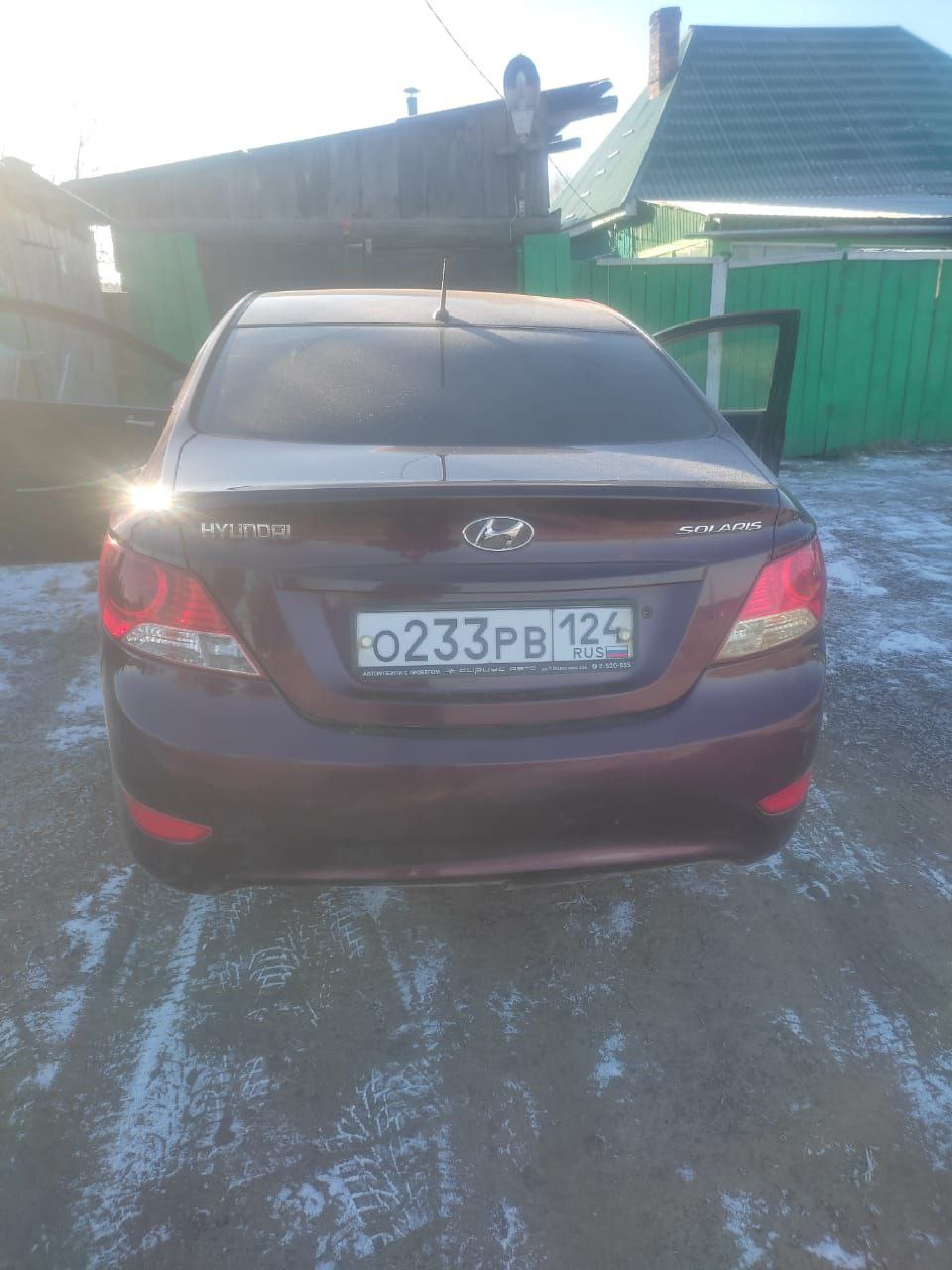 Автомобиль марки HYUNDAI модель Solaris 2012 г.в. VIN-номер Z94CT41DACR119835