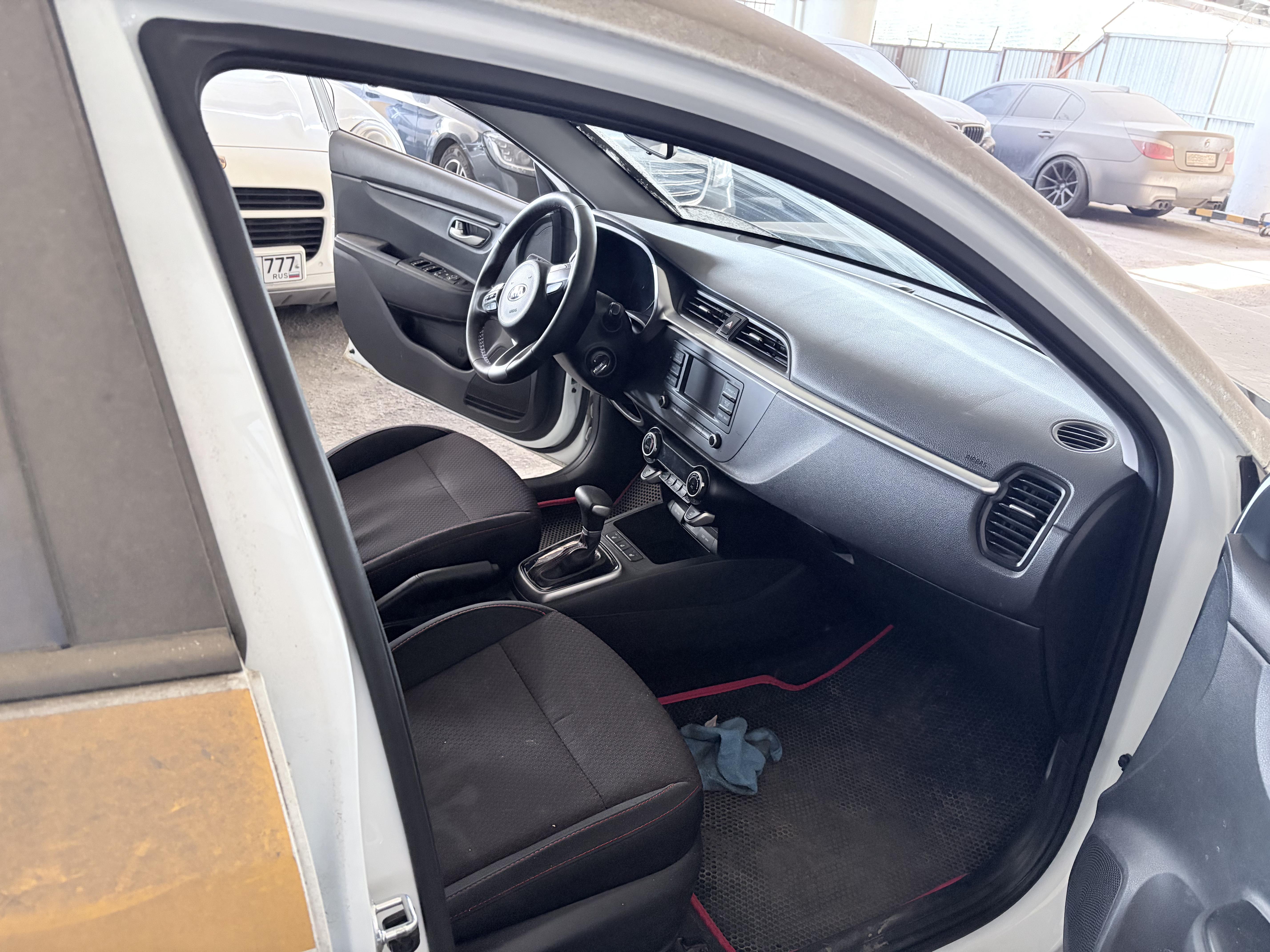 Легковой автомобиль марки KIA модель: Rio, год выпуска: 2020 г., кузов №: Z94C241BBMR210395, идентификационный номер (VIN): Z94C241BBMR210395