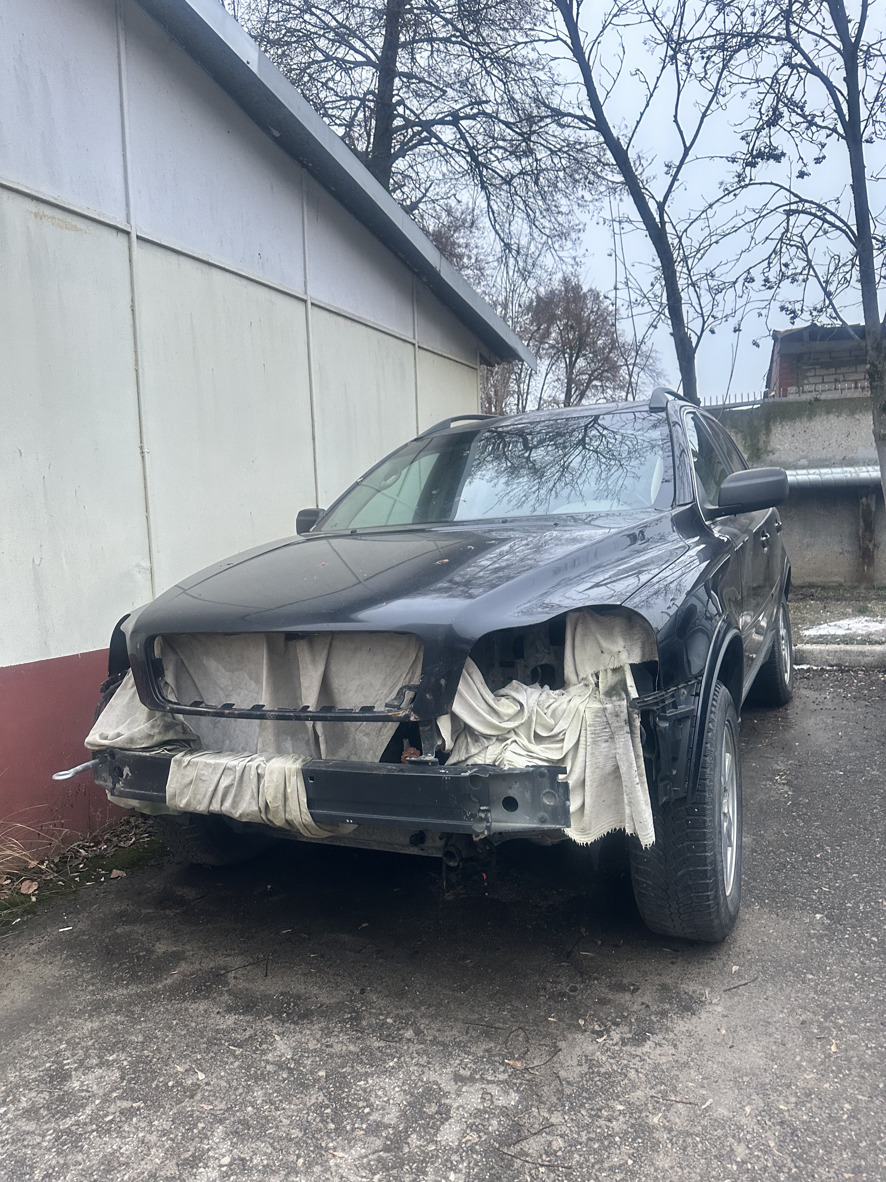 Автомобиль марки ВОЛЬВО ХС90, идентификационный номер (VIN): YV1CM595781429225, год выпуска: 2007