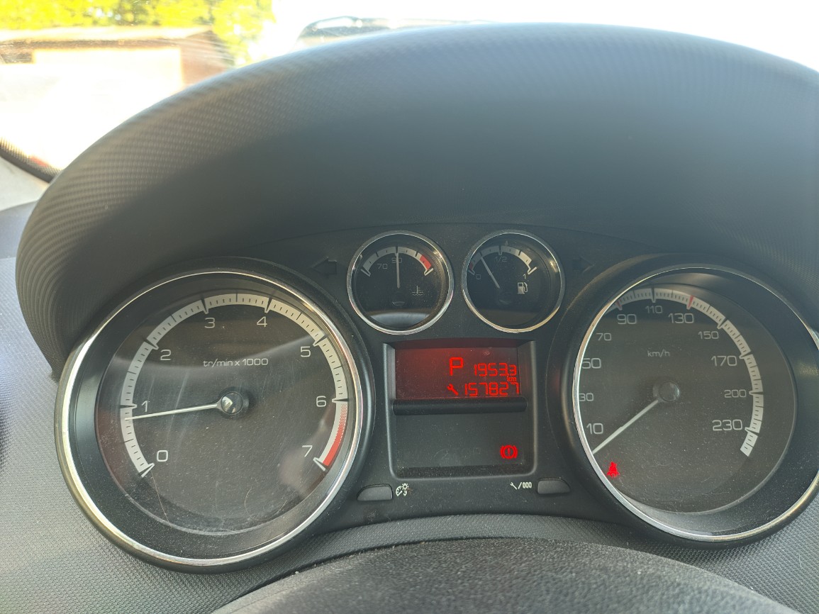 Peugeot 308 2011 г. в., г. р. з.: С 963 АХ 40, VIN: Z8T4C5FS9AM017460