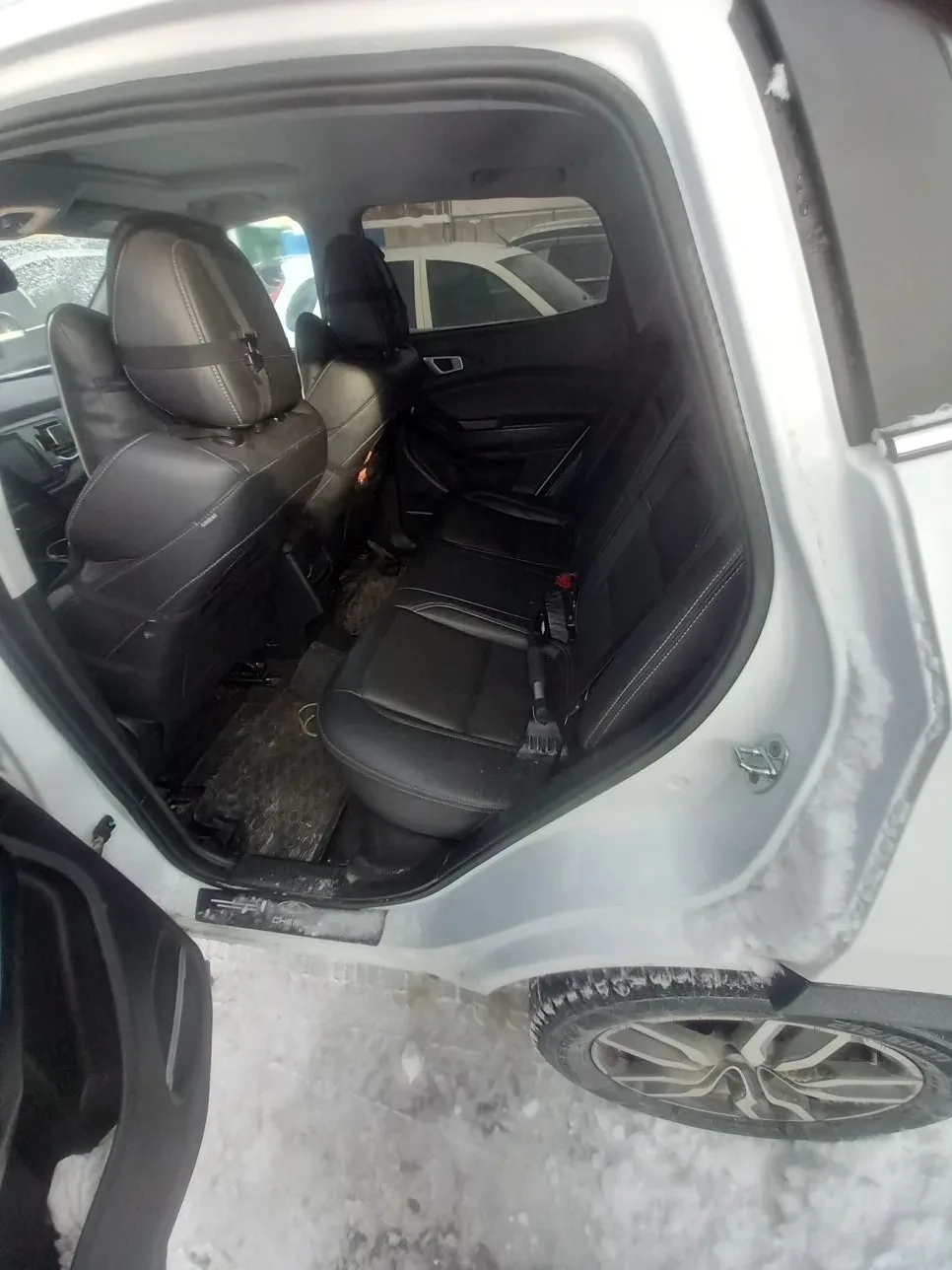 Легковой автомобиль марки: Chery, модель: Tiggo 4, год выпуска: 2022 г., кузов №: LVVDB21B3ND902851, идентификационный номер (VIN): LVVDB21B3ND902851