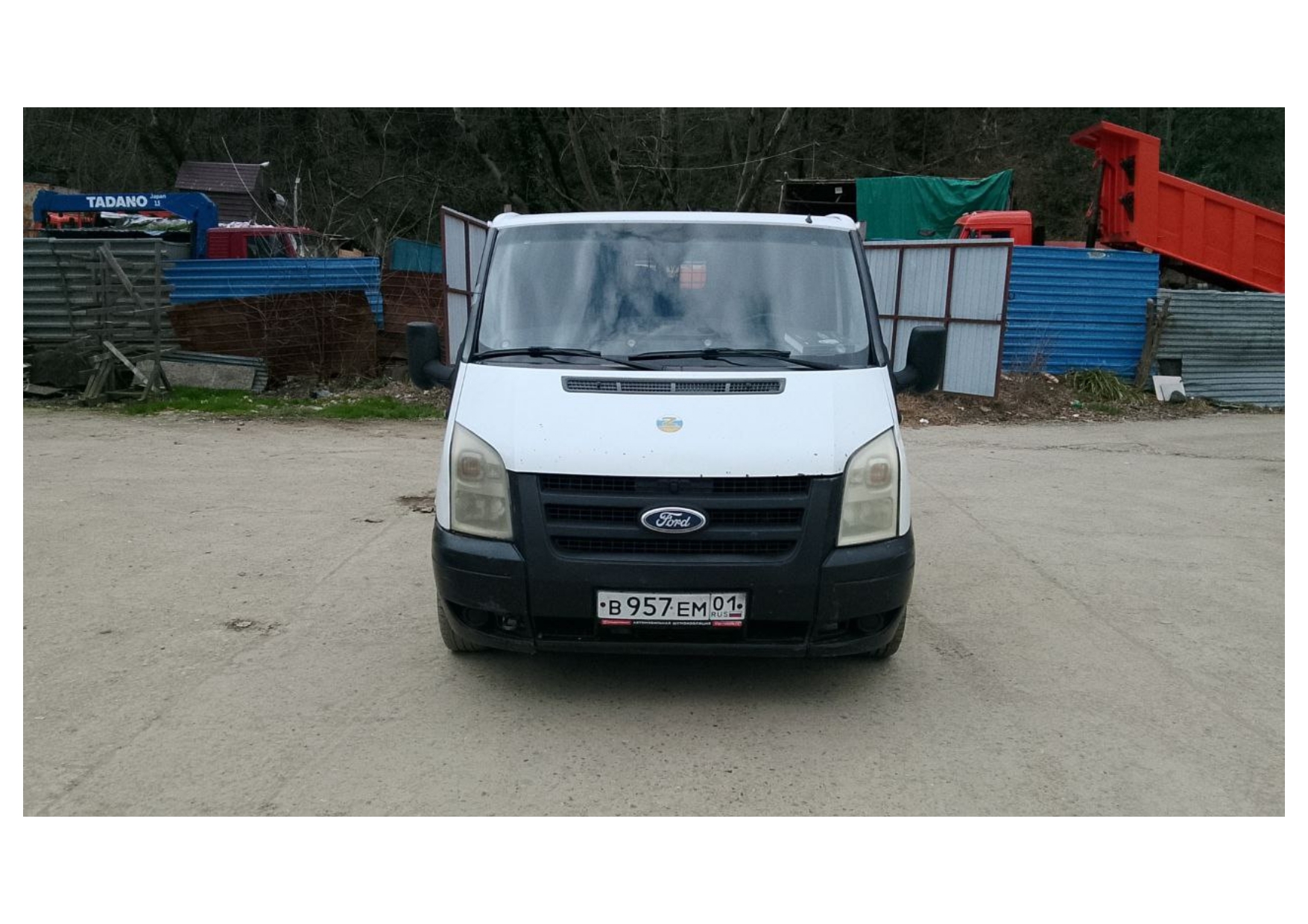Грузовой фургон марки: FORD, модели: TRANSIT, год выпуска: 2009 г., идентификационный номер (VIN): WF0XXXBDFX9J41022. Залог ПАО «СОВКОМБАНК».