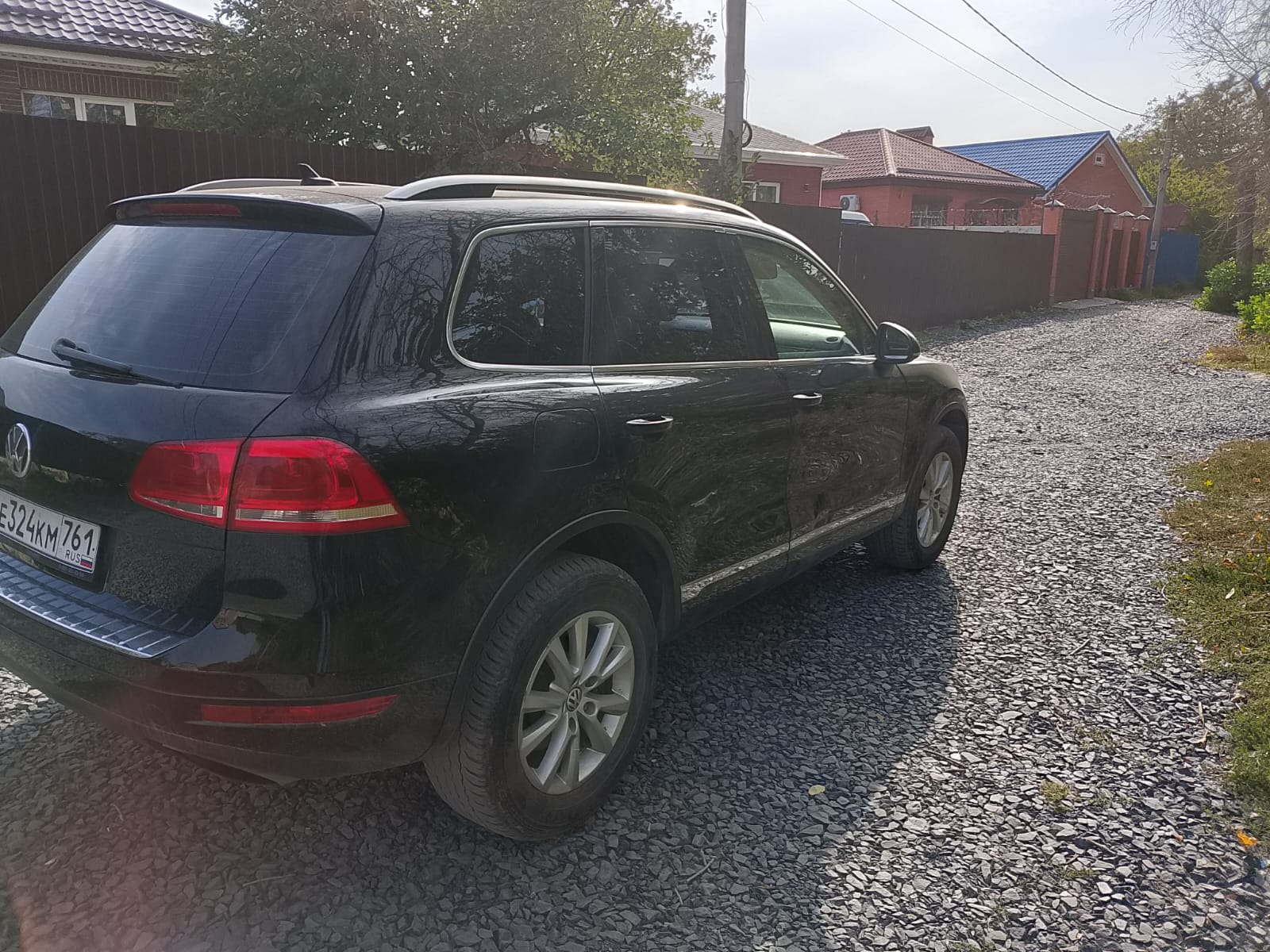 Автомобиль марки VOLKSWAGEN модель TOUAREG 2011 г.в. VIN-номер XW8ZZZ7PZCG003307