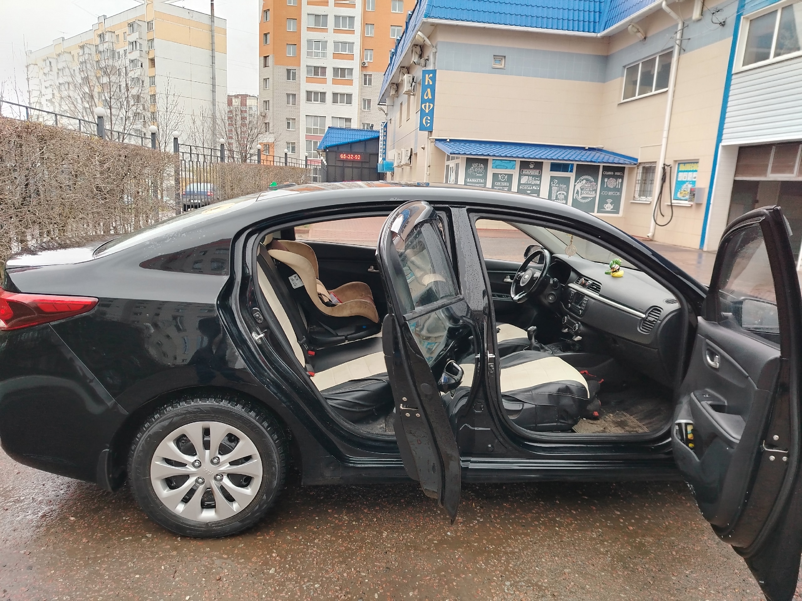 Автомобиль марки KIA модель Rio 2017 г.в. VIN-номер Z94C241BAJR014685