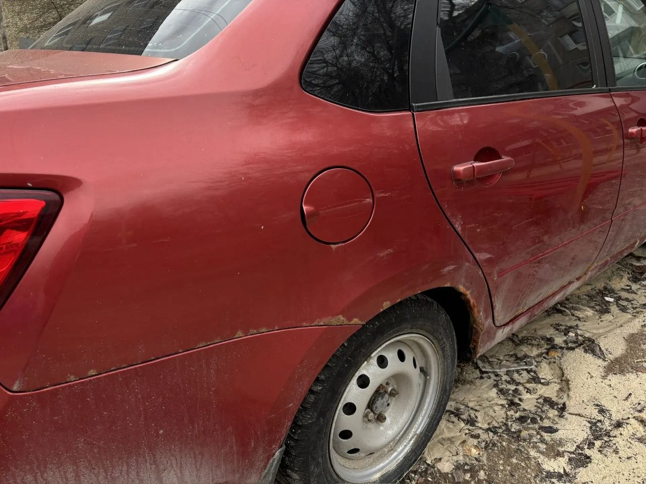 Легковой автомобиль марки: LADA, модели: 219050 Granta, год выпуска: 2013 г., кузов №: XTA219050D0151689, идентификационный номер (VIN): XTA219050D0151689