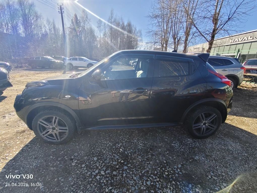 Автомобиль марки NISSAN, модель JUKE, 2011 г.в., VIN номер SJNFBAF15U6128915 (возможны скрытые дефекты). Имущество в залоге у ПАО «СОВКОМБАНК».