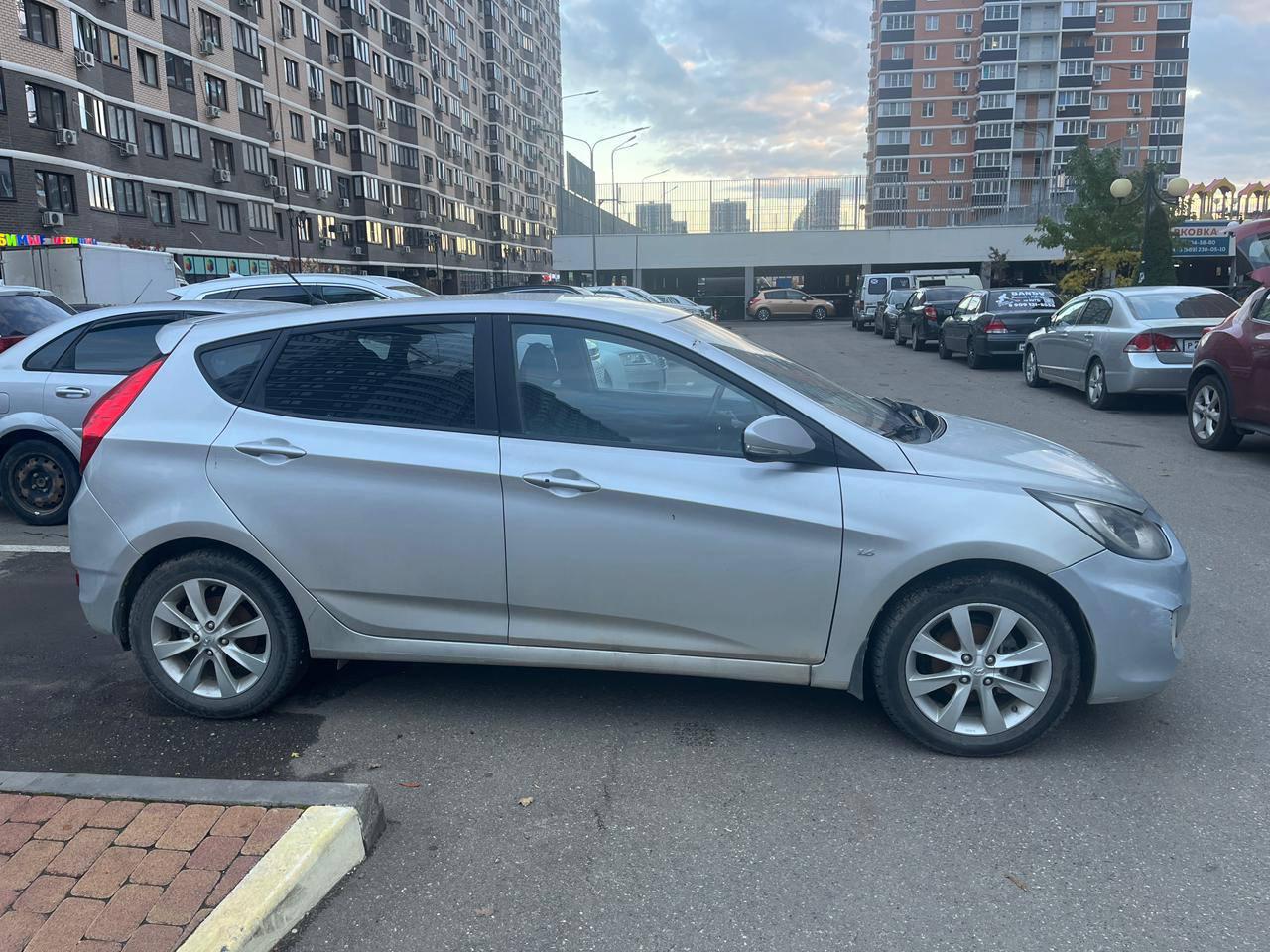 Автомобиль марки HYUNDAI модель SOLARIS 2012 г.в. VIN-номер Z94CU51DBCR051511