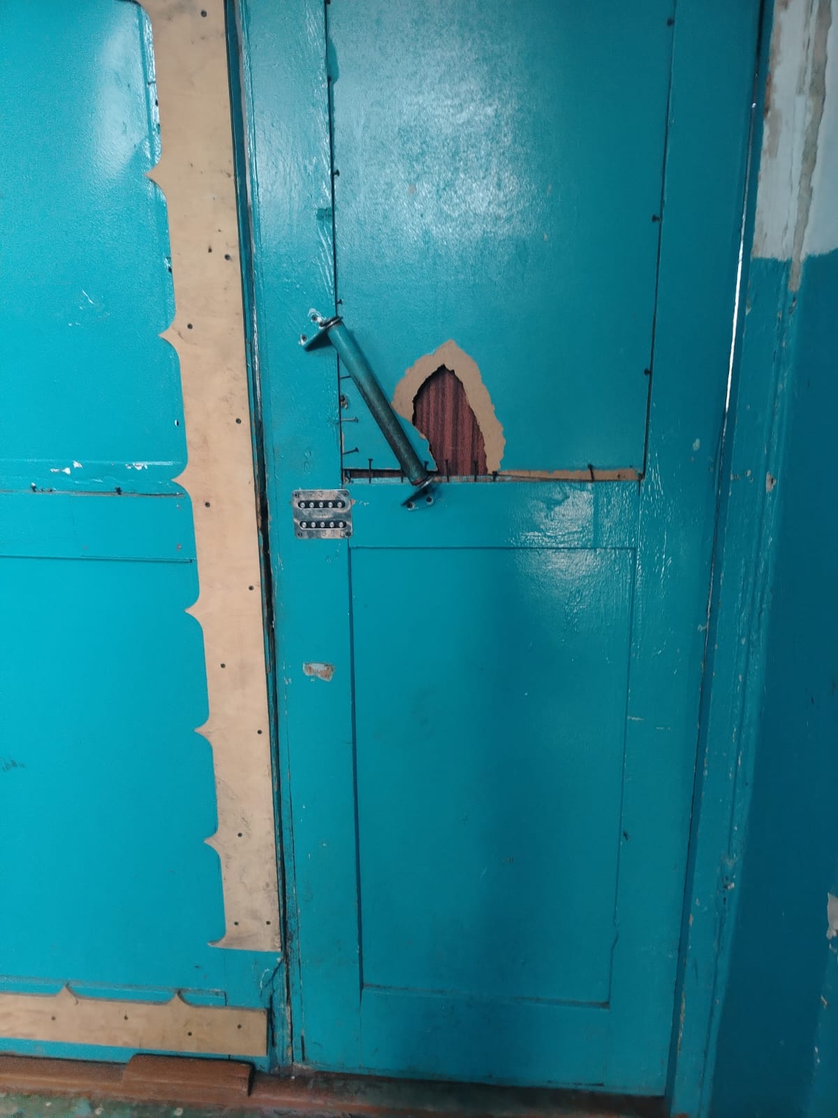 Помещение, общая площадь 33,8 кв. м, расположенное по адресу: Республика Адыгея, р-н Гиагинский, п. Гончарка, ул. Гиагинская, д. 10, кв. 18, кадастровый номер: 01:01:0600021:98