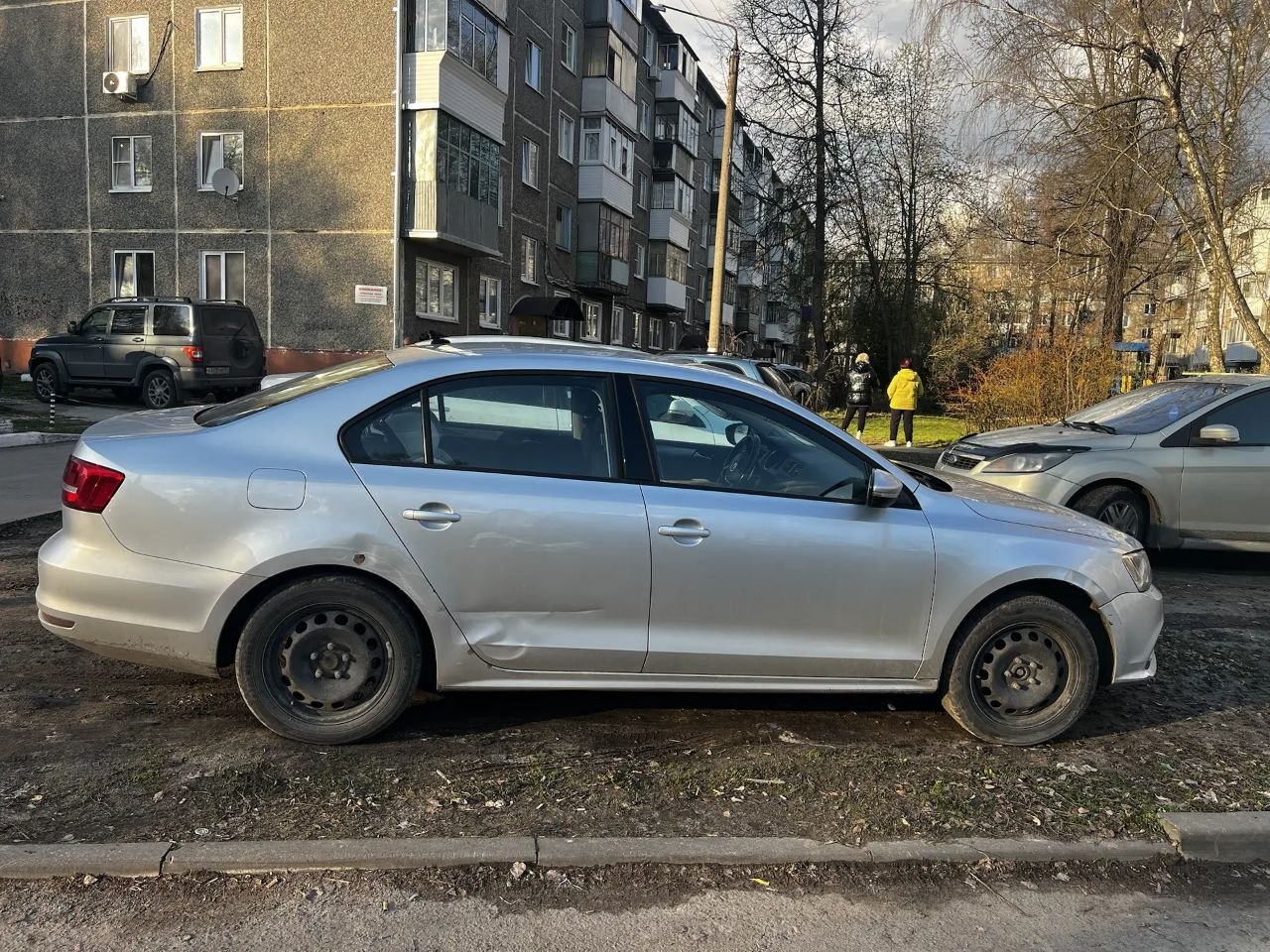 Автомобиль марки VOLKSWAGEN модель Jetta 2015 г.в. VIN-номер XW8ZZZ16ZFN904544 (Залог в пользу ПАО "Совкомбанк").