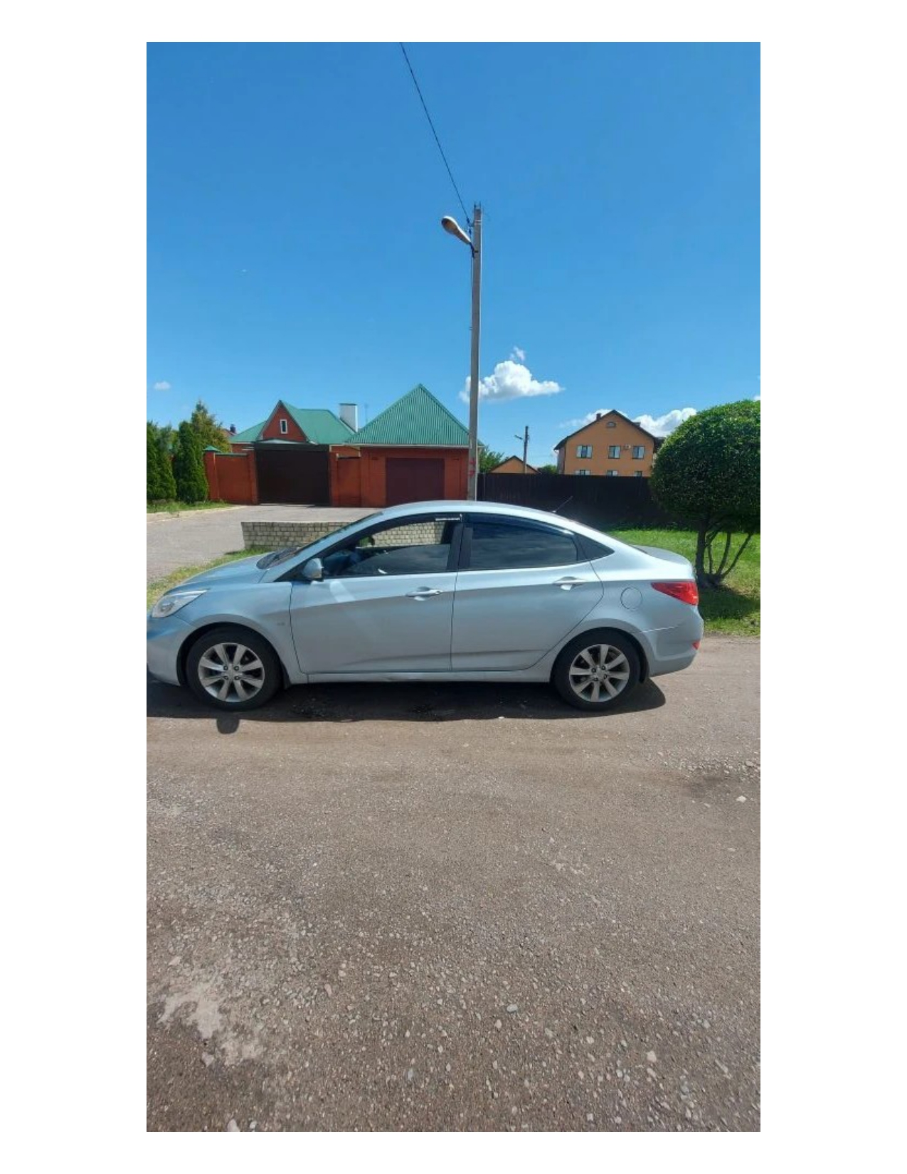 Автомобиль марки HYUNDAI, модель Solaris, 2013 г.в., VIN-номер Z94CU41DADR256008