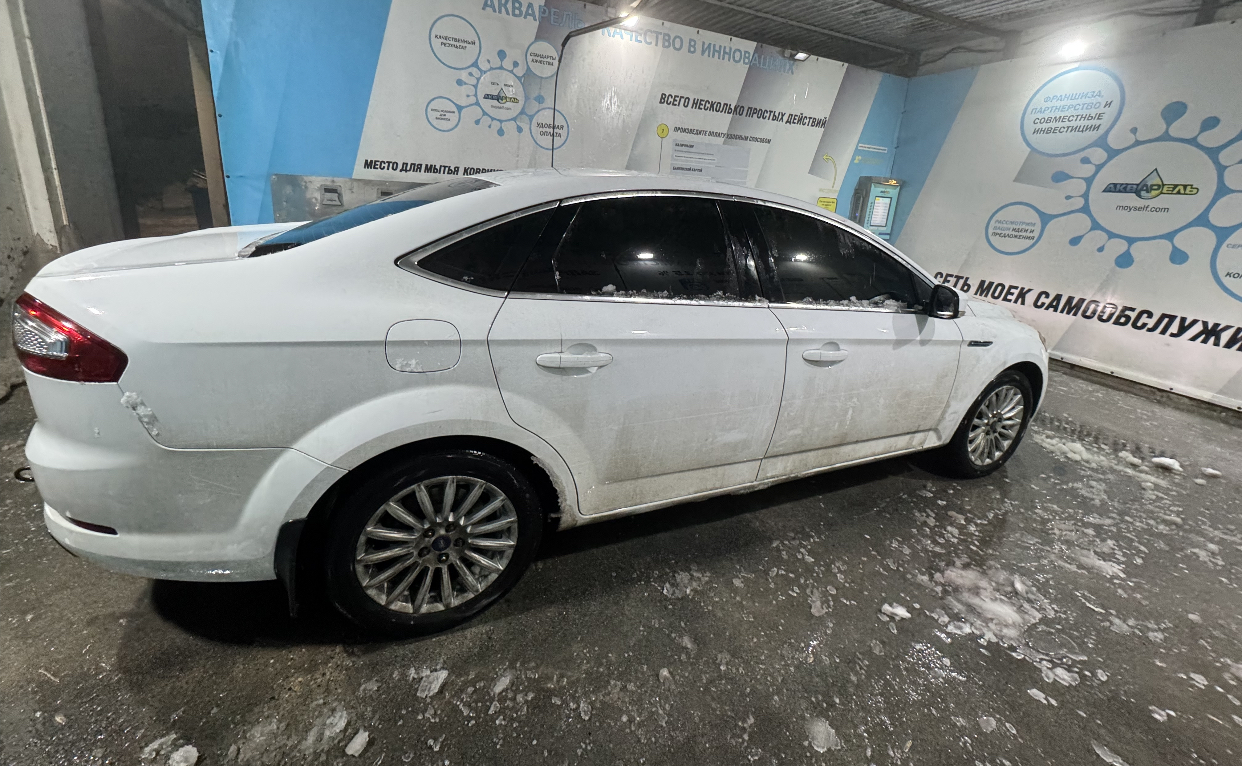 Автомобиль марки FORD модель Mondeo 2013 г.в. VIN-номер X9FDXXEEBDDU87720