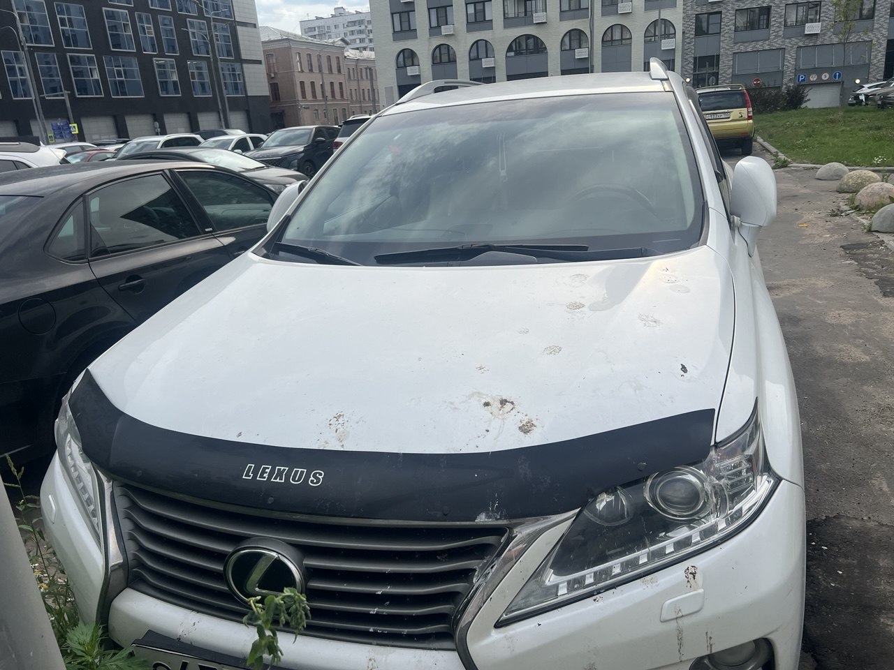 Автомобиль марки LEXUS модель RX270 2014 г.в. VIN-номер JTJZA11AX02460057