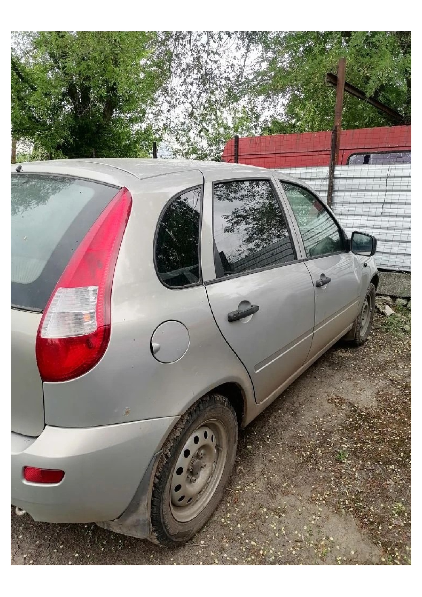 Автомобиль марки LАDА модель КАLINА 2007 г.в. VIN-номер XTA11193070023248