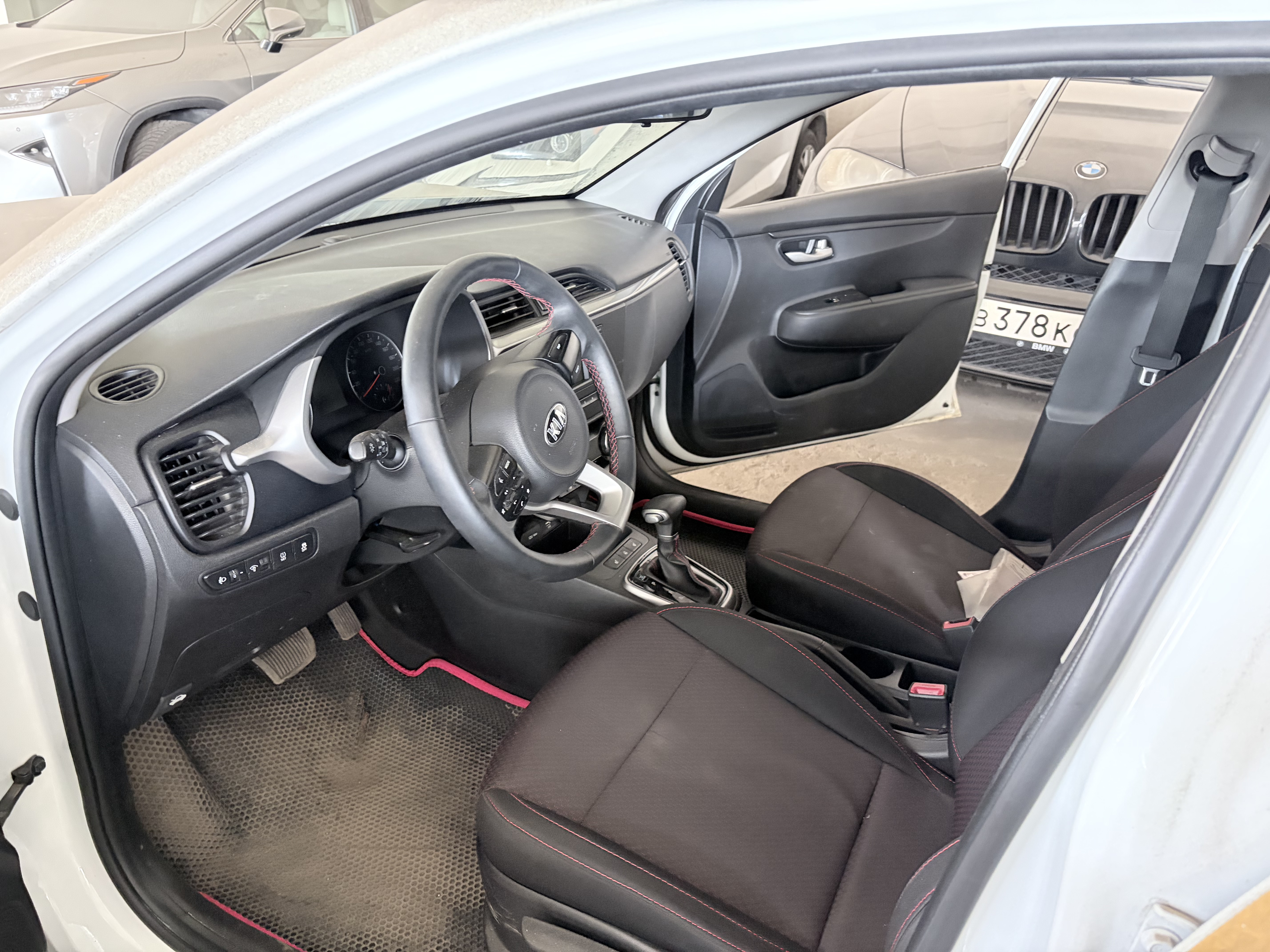 Легковой автомобиль марки KIA модель: Rio, год выпуска: 2020 г., кузов №: Z94C241BBMR210395, идентификационный номер (VIN): Z94C241BBMR210395