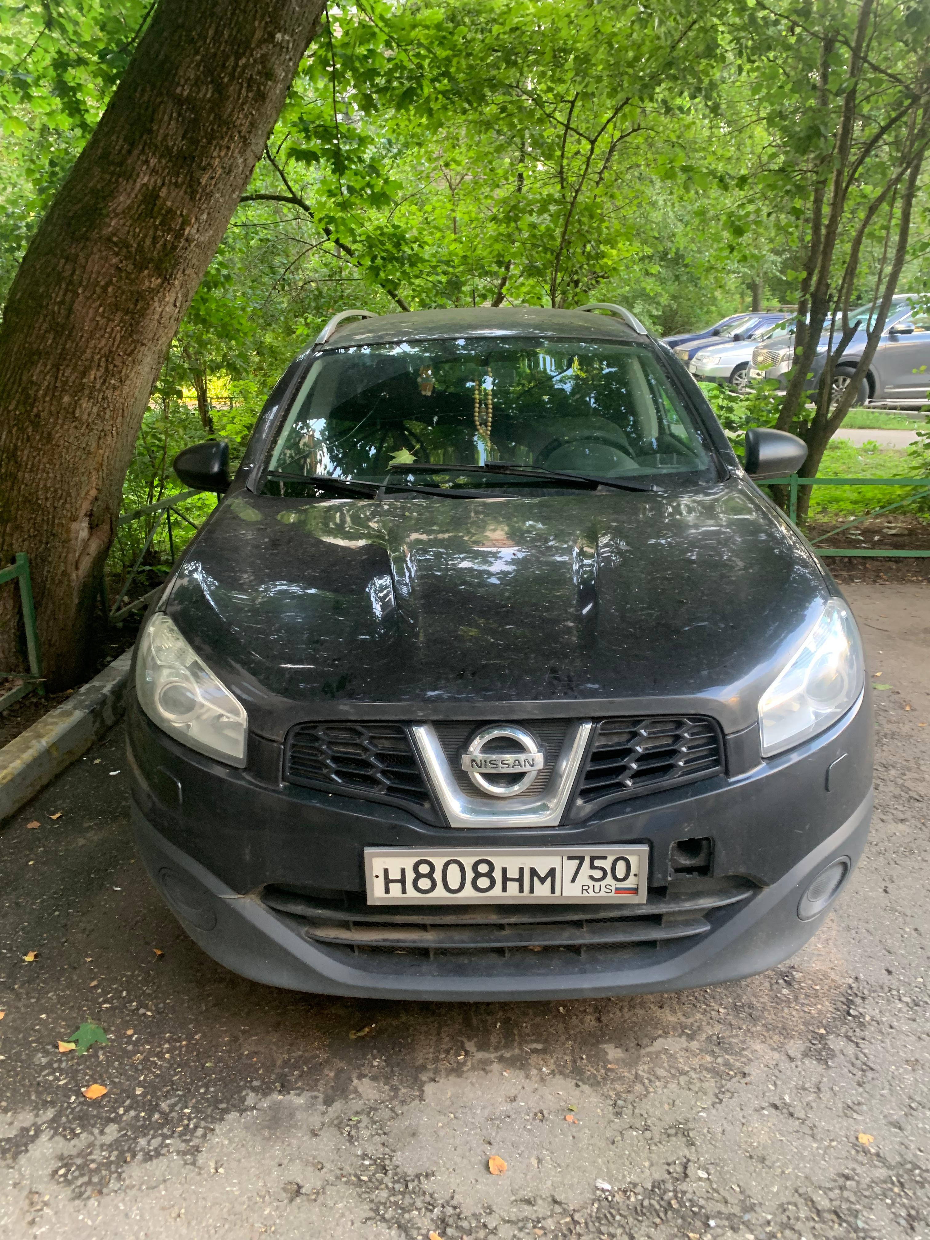 Автомобиль марки NISSAN модель Qashqai 2.0 2010 г.в. VIN-номер SJNJBAJ10U7028951