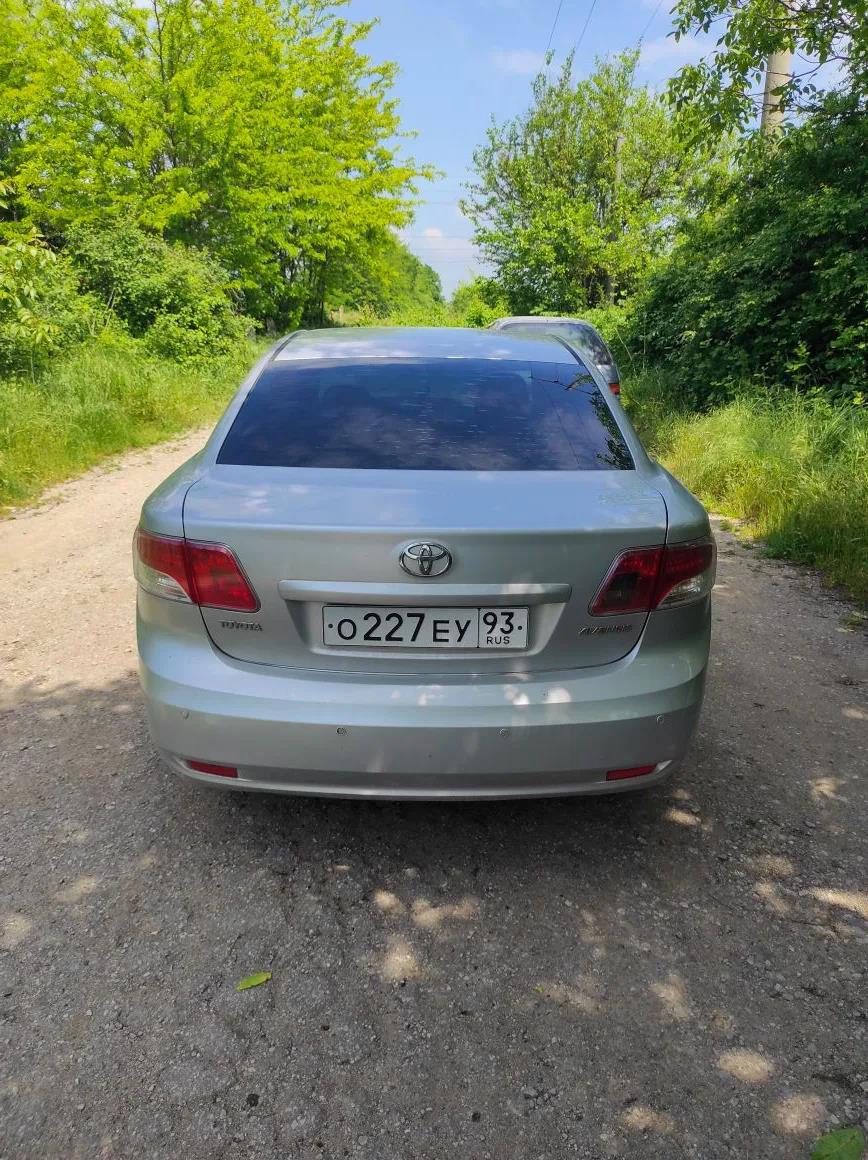 Автомобиль марки TOYOTA модель Avensis 2009 г.в. VIN-номер SB1BG76L30E012472