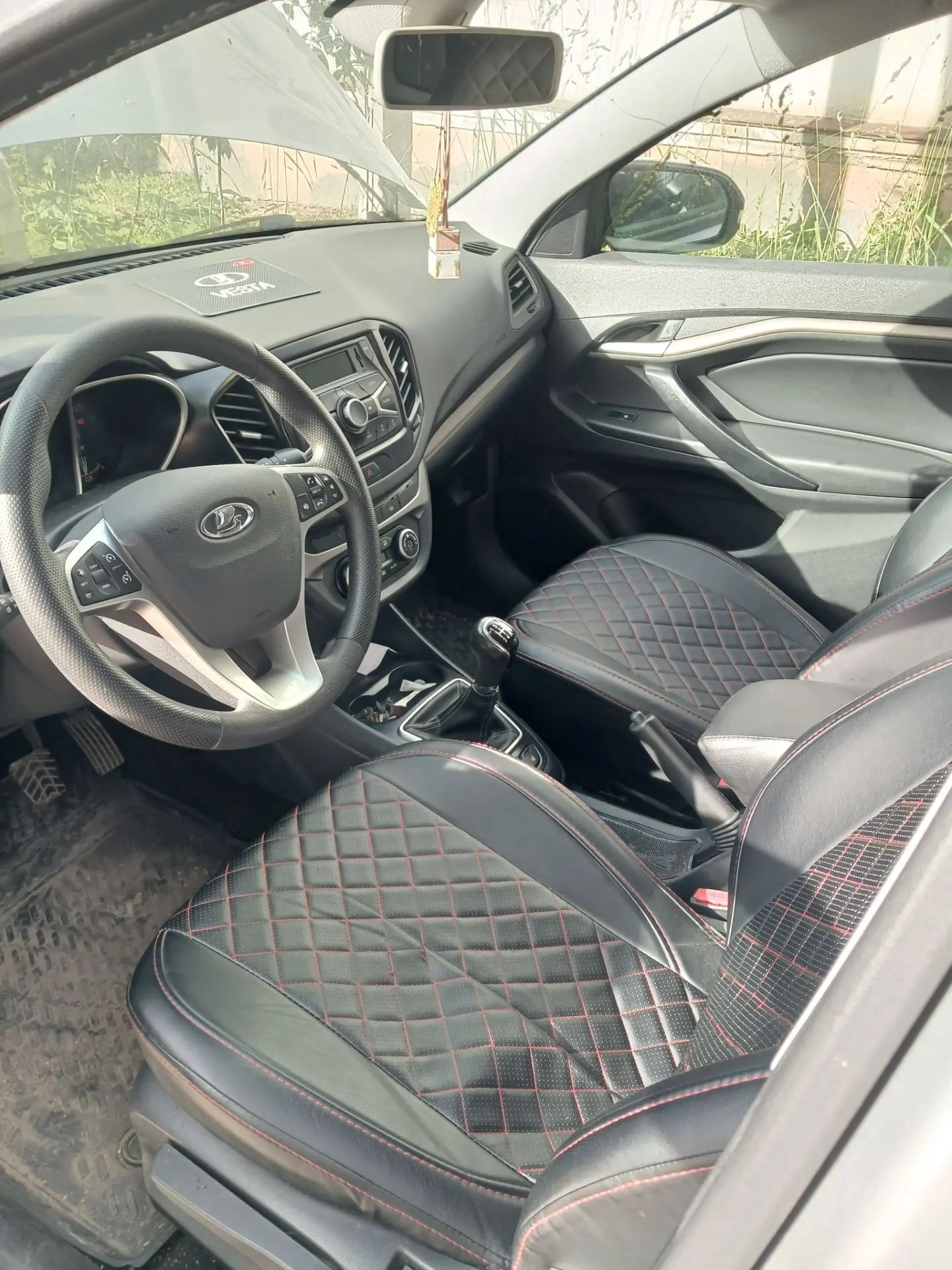 Автомобиль марки LADA модель VESTA 2018 г.в. VIN-номер XTAGFK110KY248752
