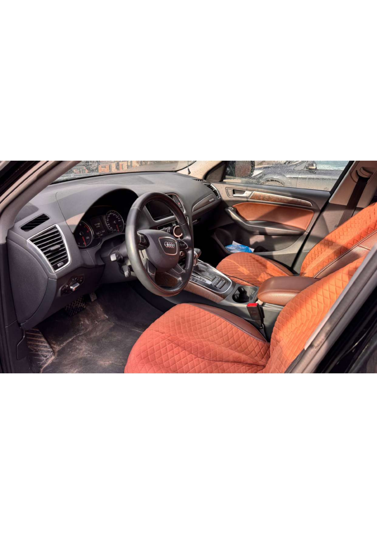 Автомобиль марки AUDI модель Q5 2016 г.в. VIN-номер WAUZZZ8RXGA137999.